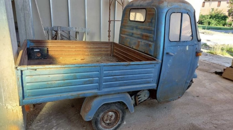 Ape Piaggio 150 faro sul parafango  in vendita - foto 5