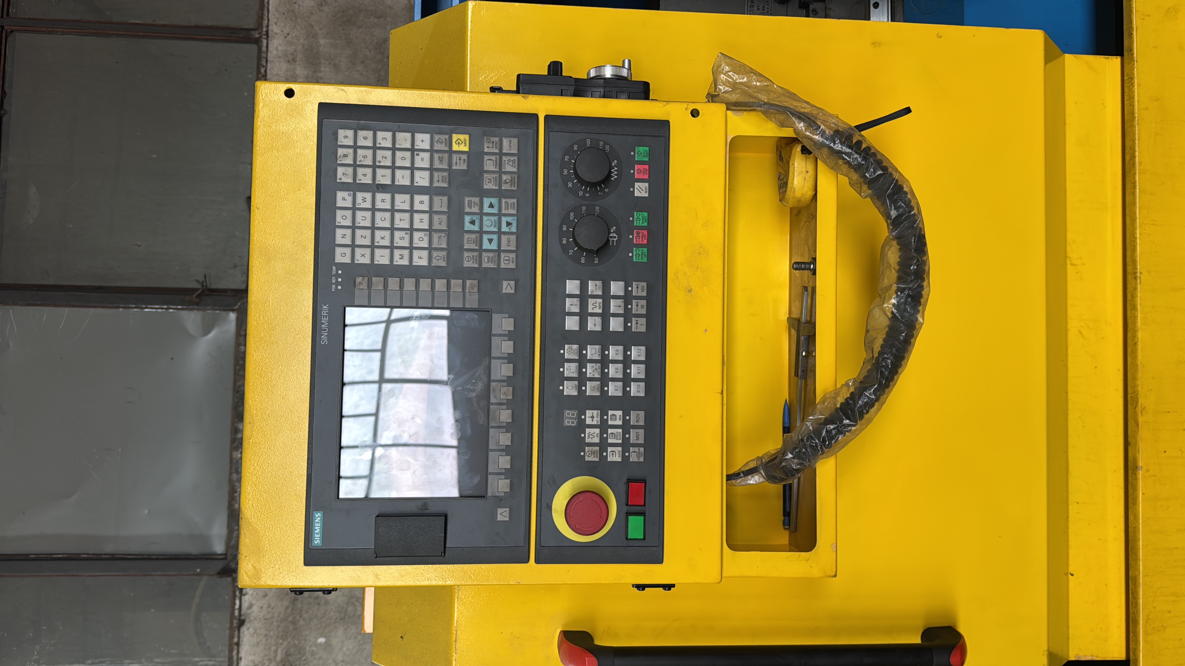 Tornio CNC WMT CK6150 x 1500 – Anno 2022 – Siemens  in vendita - foto 6