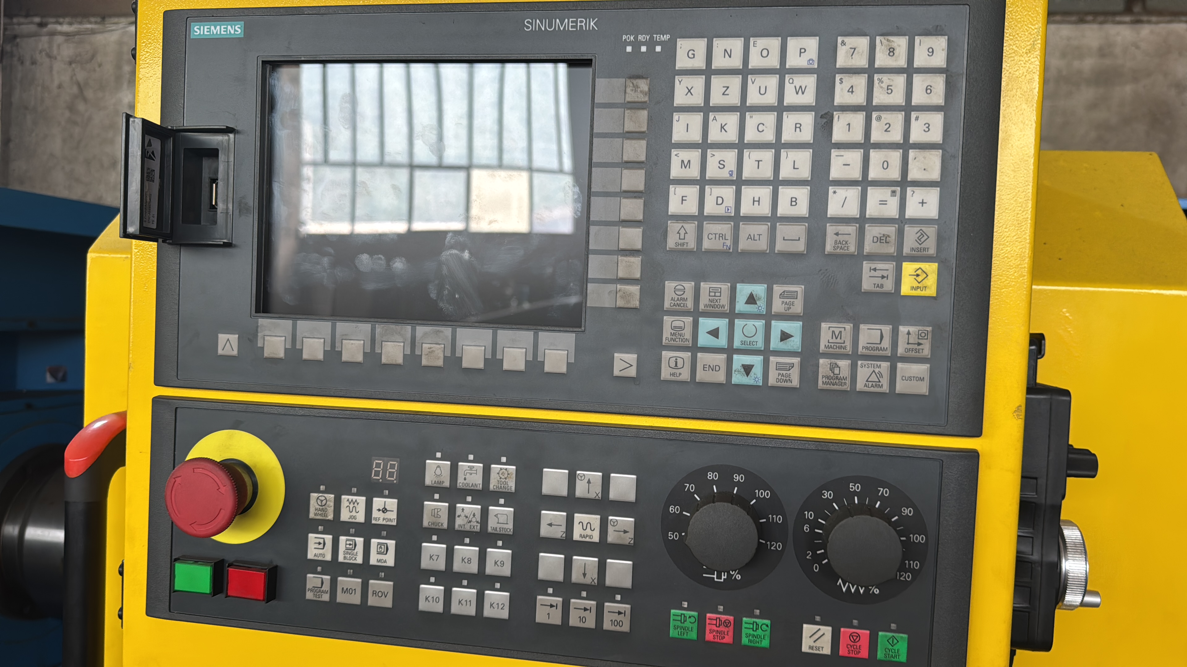 Tornio CNC WMT CK6150 x 1500 – Anno 2022 – Siemens  in vendita - foto 2
