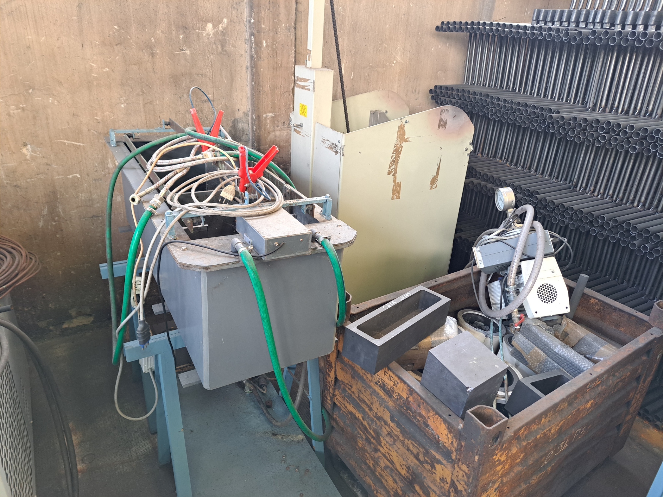 IINDUCTION HEATIN GENERATOR + 2 MTA in vendita - foto 5
