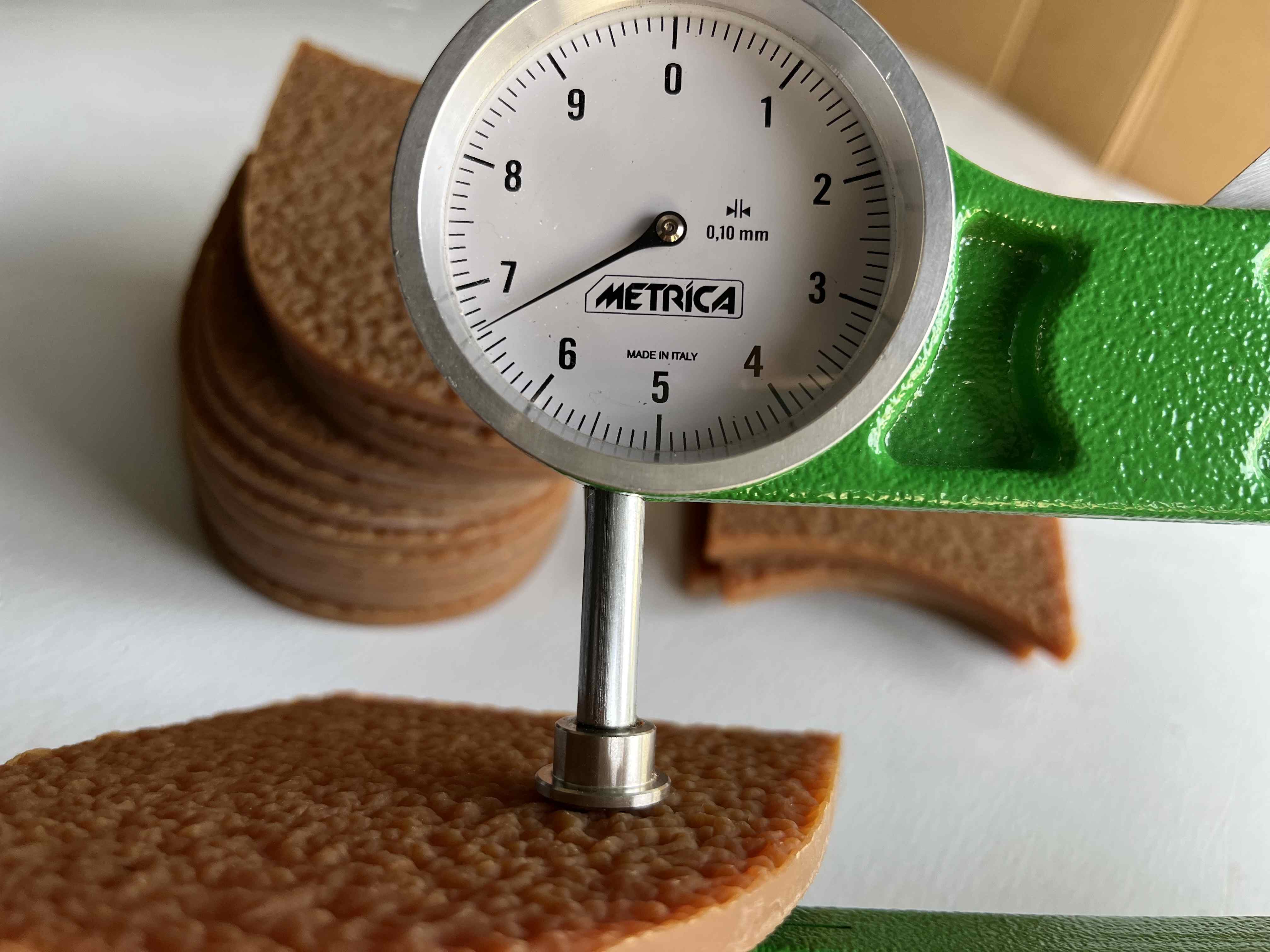 Stock Tacchi in Gomma Para Naturale - 400 PAIA in vendita - foto 2