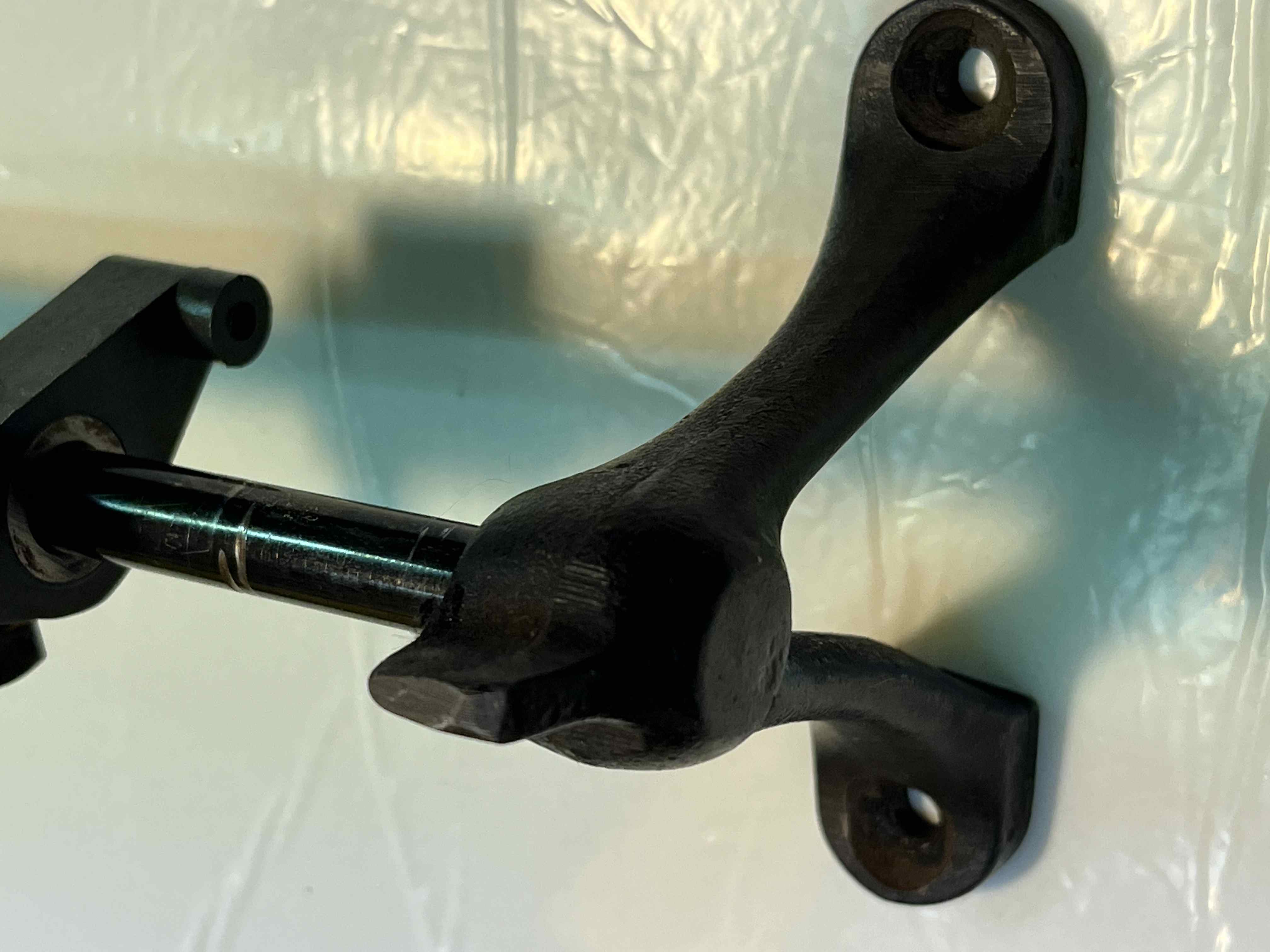 ST8 Alza piedino a leva per macchine da cucire in vendita - foto 3