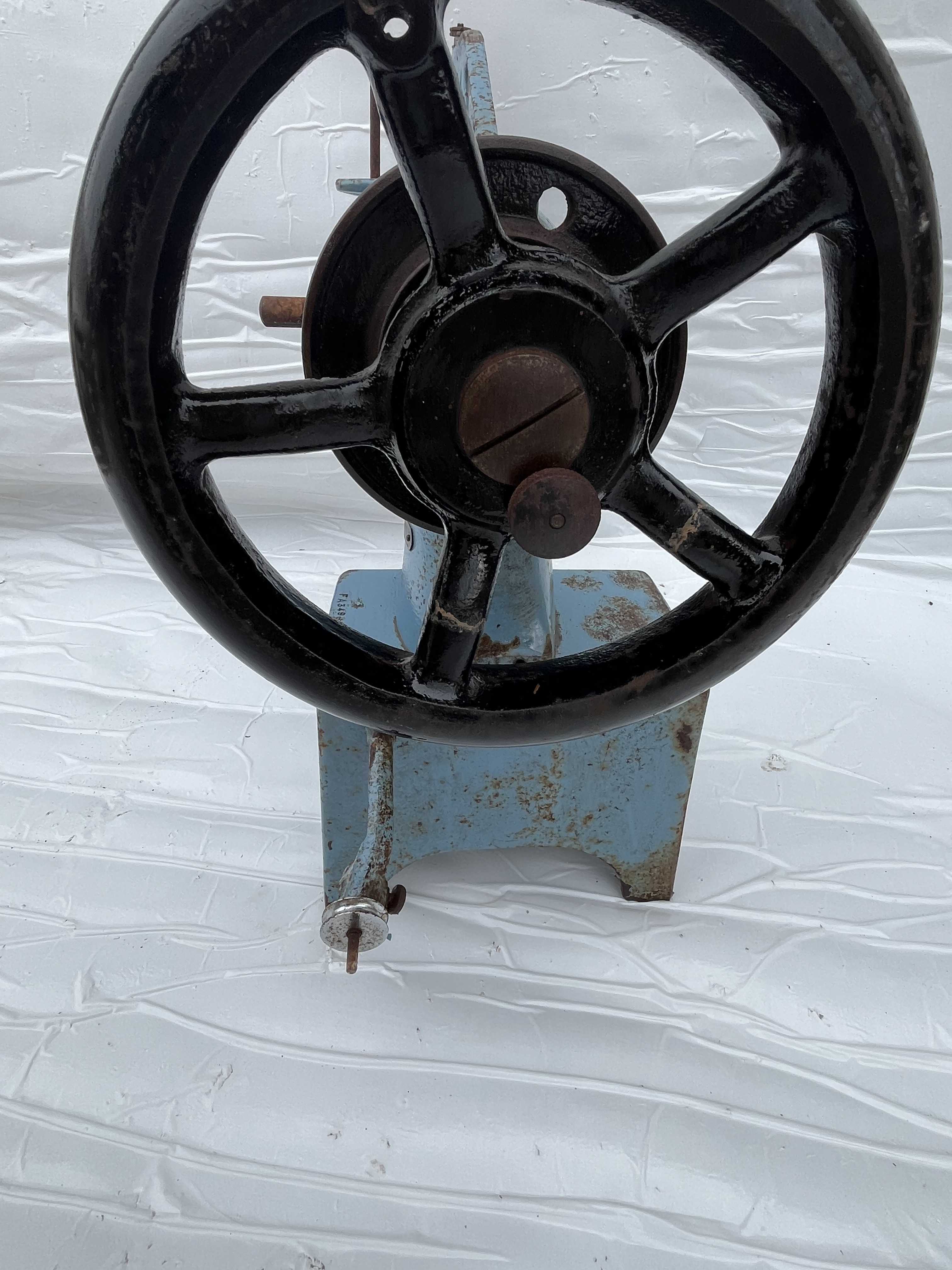 Singer 29k171 Macchina a rotella da riparatore in vendita - foto 10