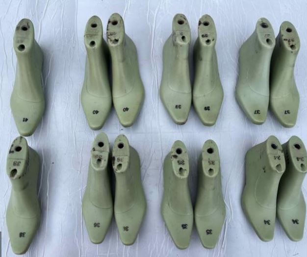 Forme per stivale donna punta quadrata dal 34 al 41 in vendita - foto 1