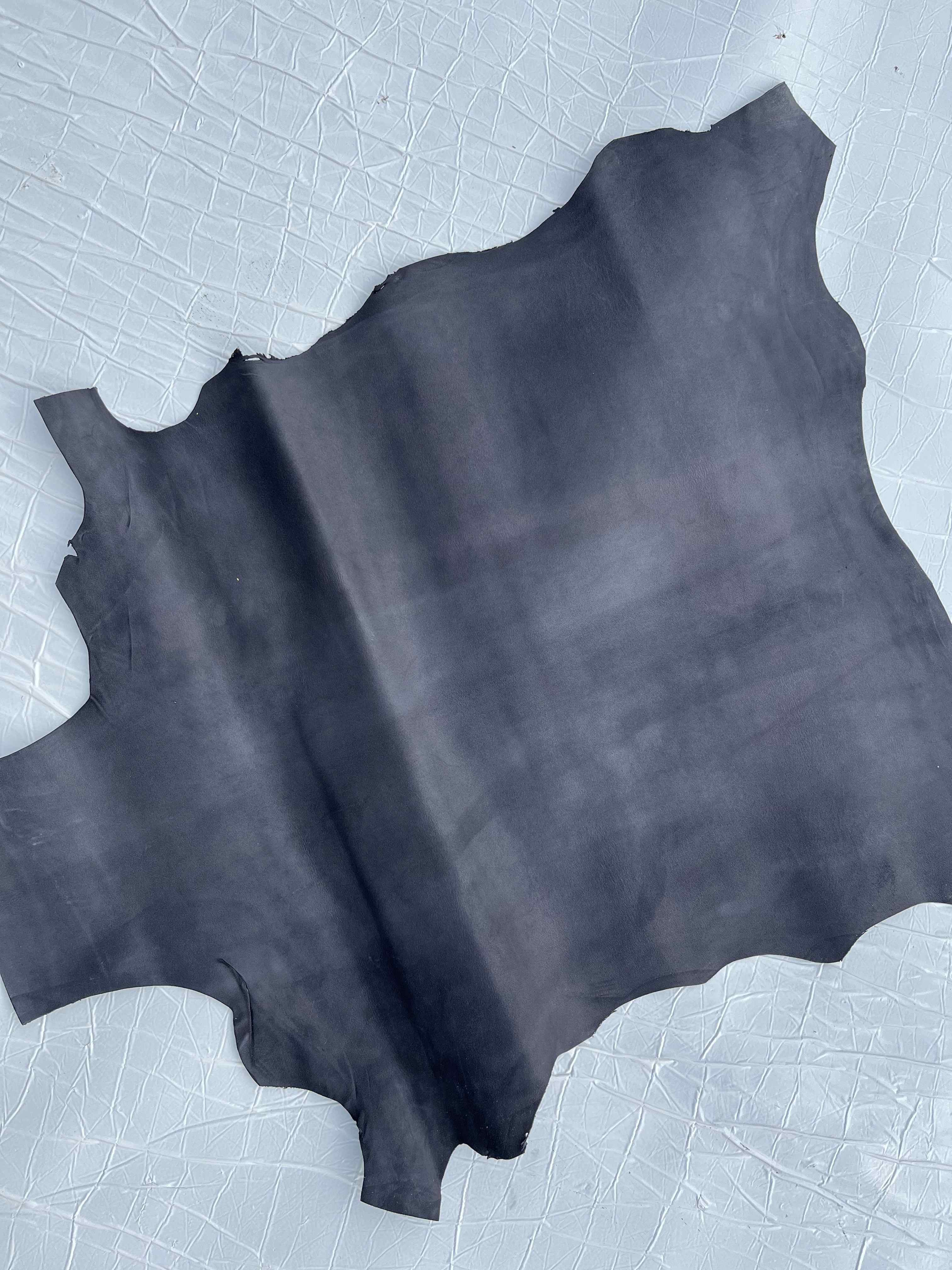 Stock pellame camoscina colori vari per export in vendita - foto 1