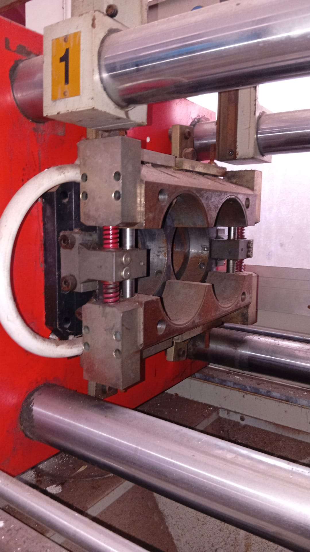 Pressa a Iniezione bicomponente T98-B in vendita - foto 5