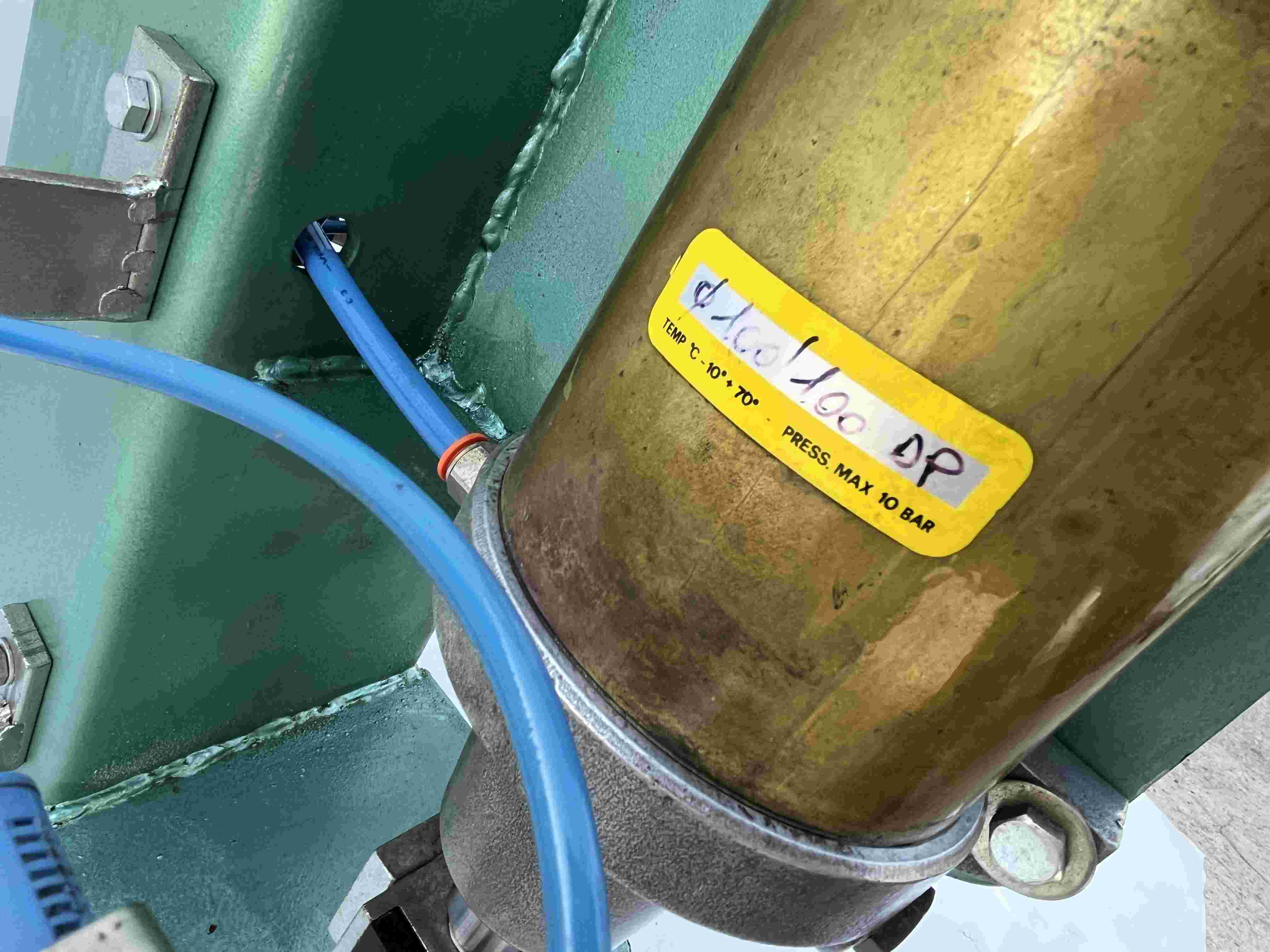 Occhiellatrice pneumatica a 2 teste in vendita - foto 12