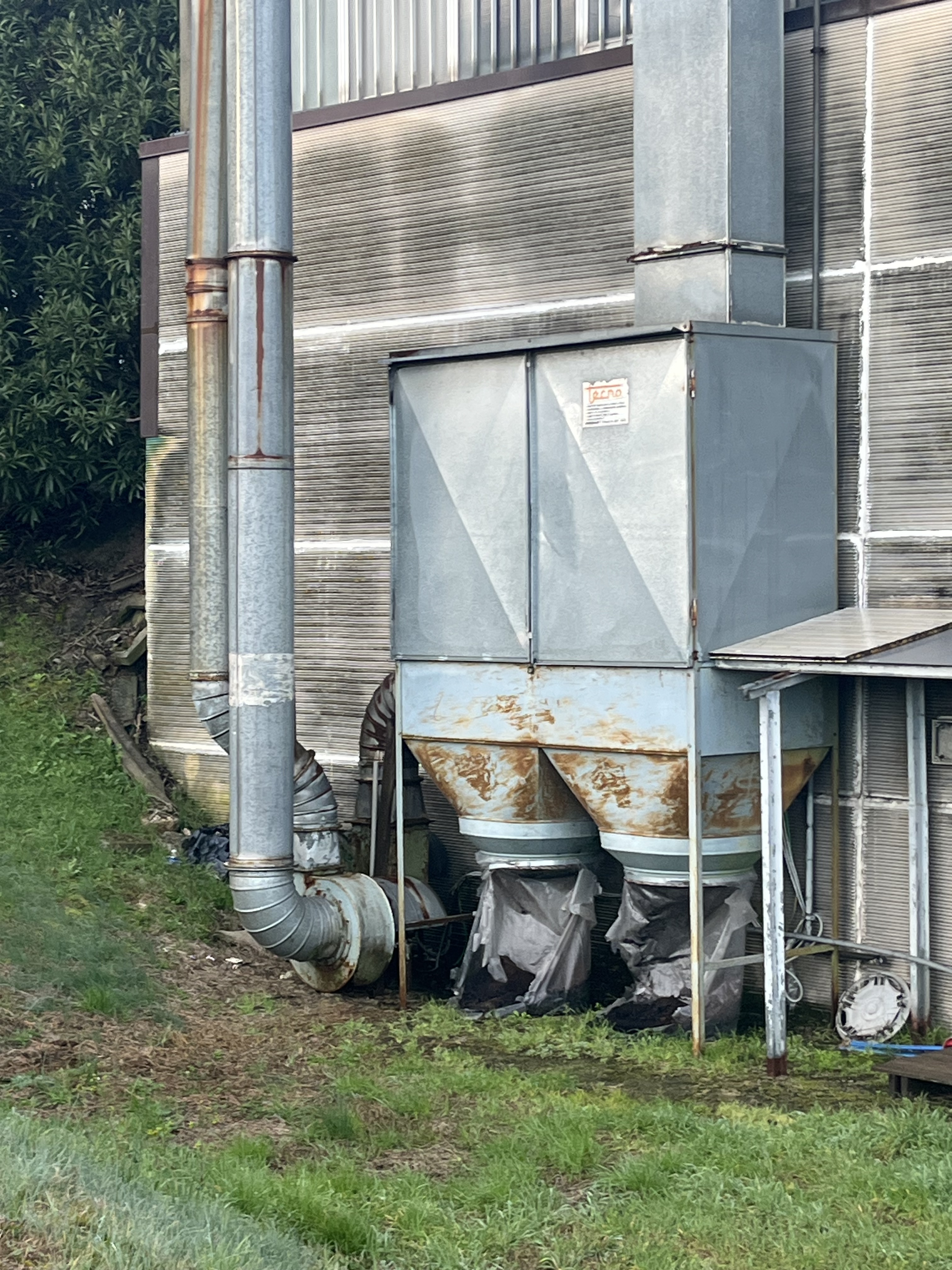 Aspiratore industriale a maniche per polveri - CV 5,5 in vendita - foto 1