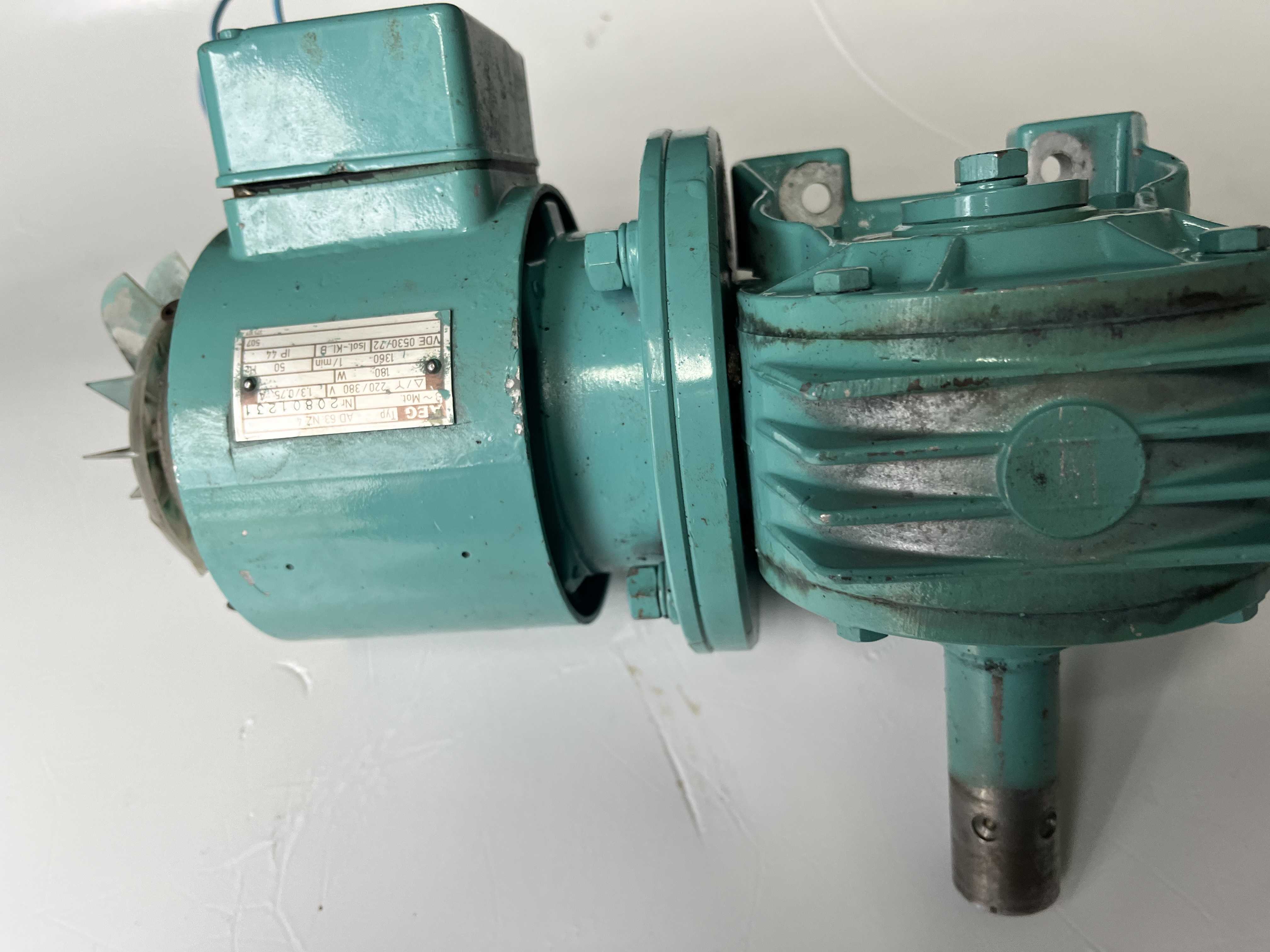 BONFIGLIOLI MVF49/N Motoriduttore - Rapp. 1.80 in vendita - foto 10
