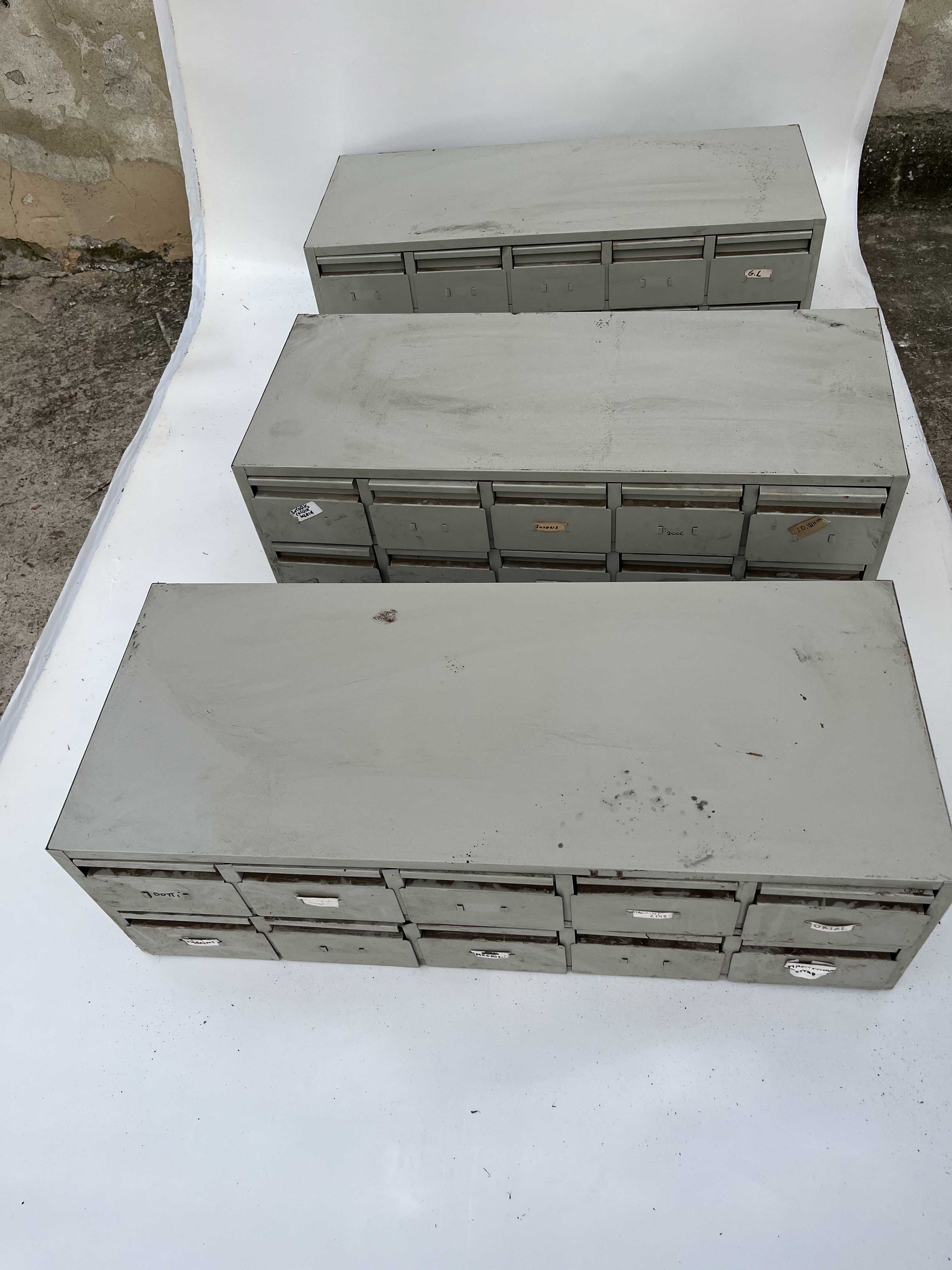 Cassettiere in ferro modulari e scaffale  in vendita - foto 2