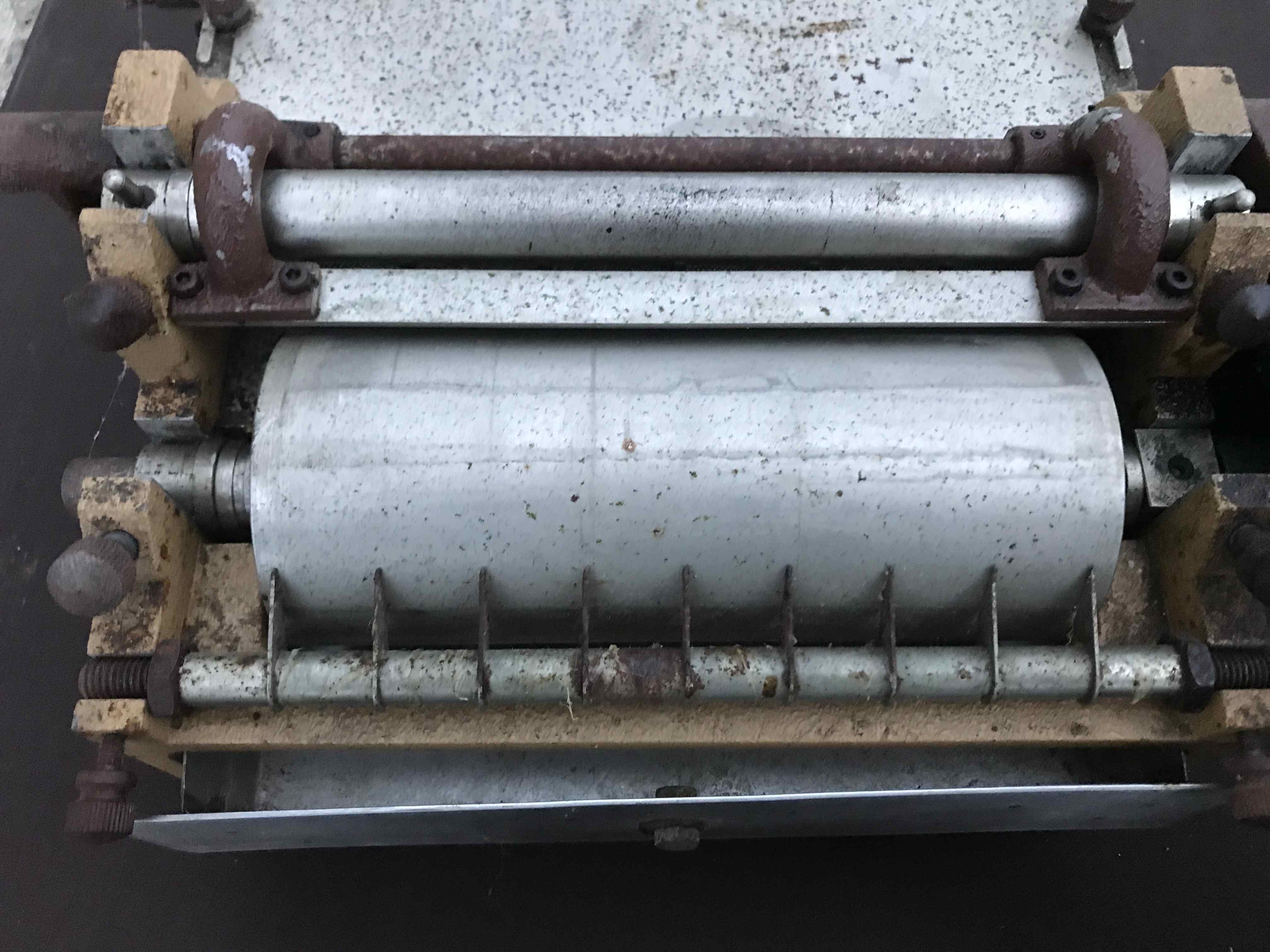 Macchina latticiatrice per soletti da banco  in vendita - foto 1