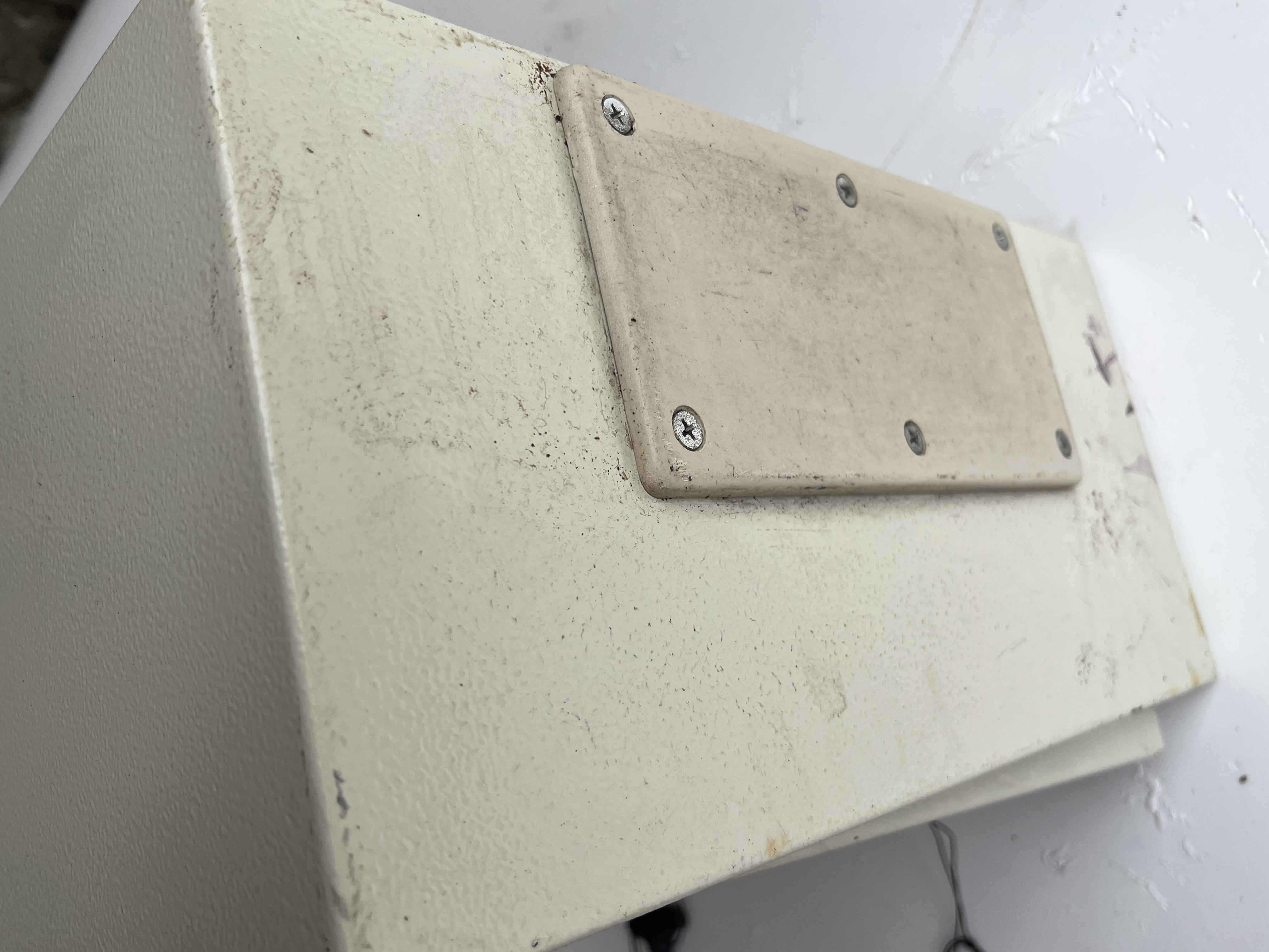 Cassetta in metallo per Quadri Elettrici 47x37x18 in vendita - foto 5