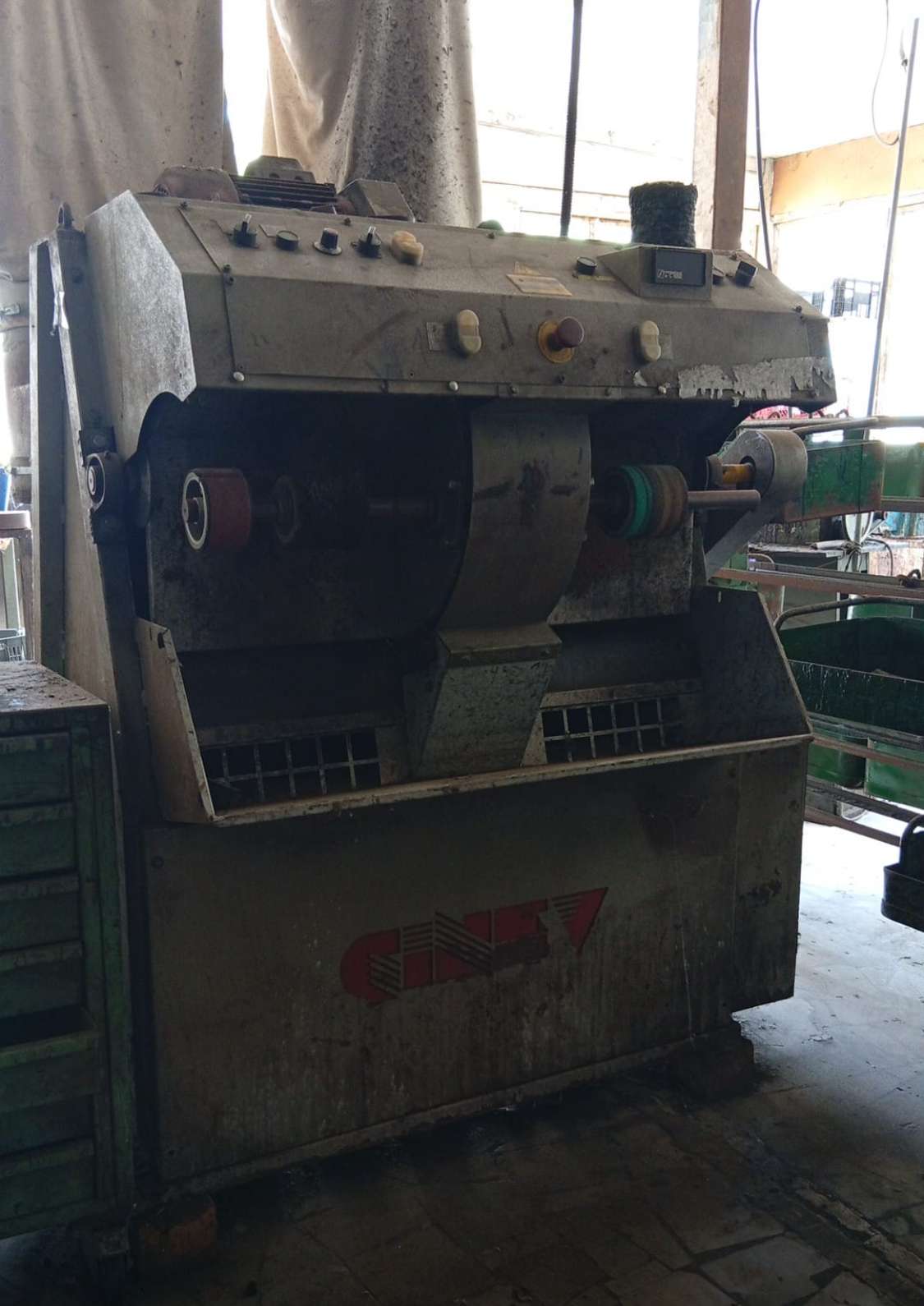 GINEV SPAZZOLATRICE R INVERTER 400 CE in vendita - foto 1