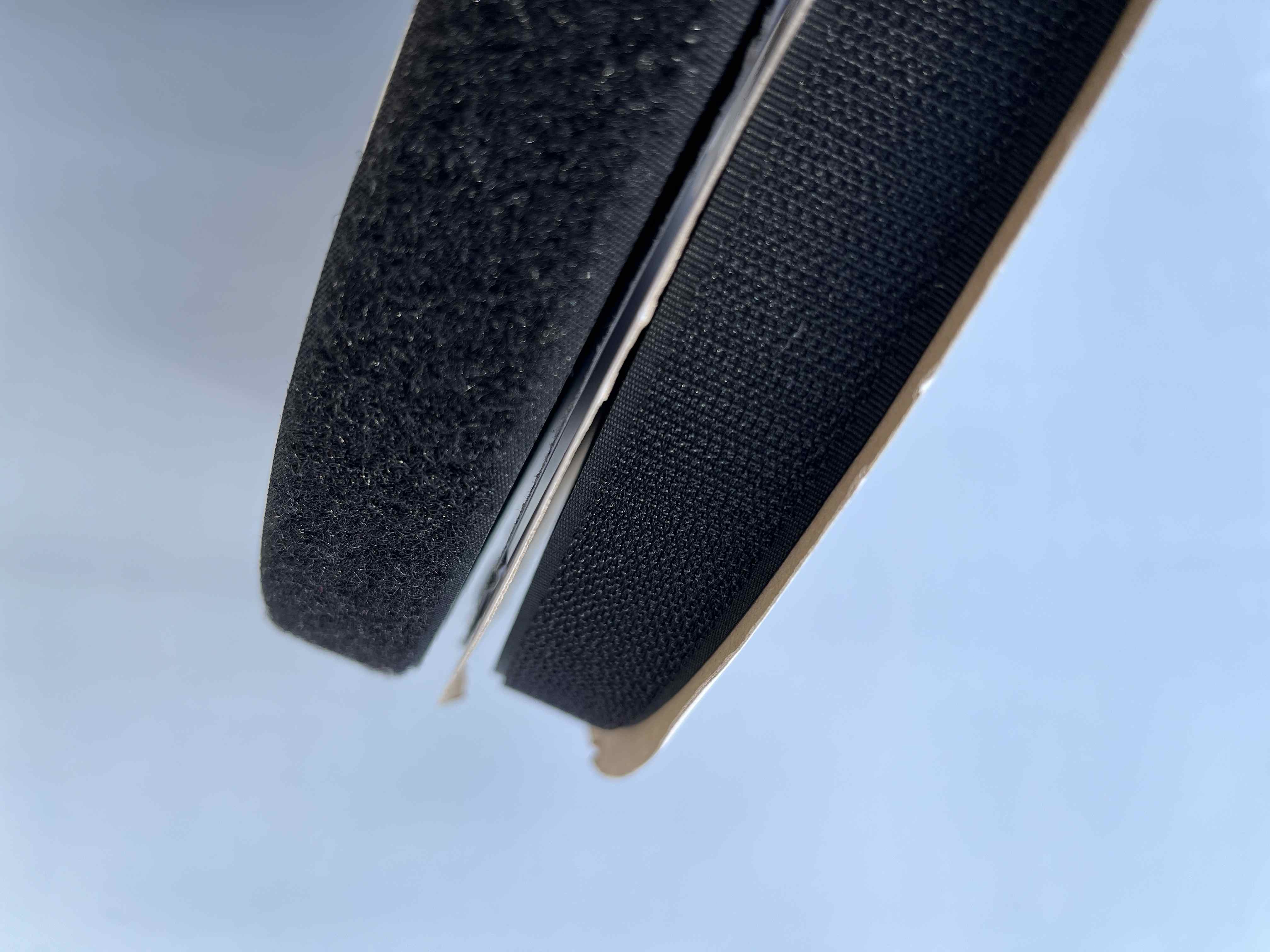 Stock Velcro colore nero da cucire altezza 25 e 50 MM in vendita - foto 1