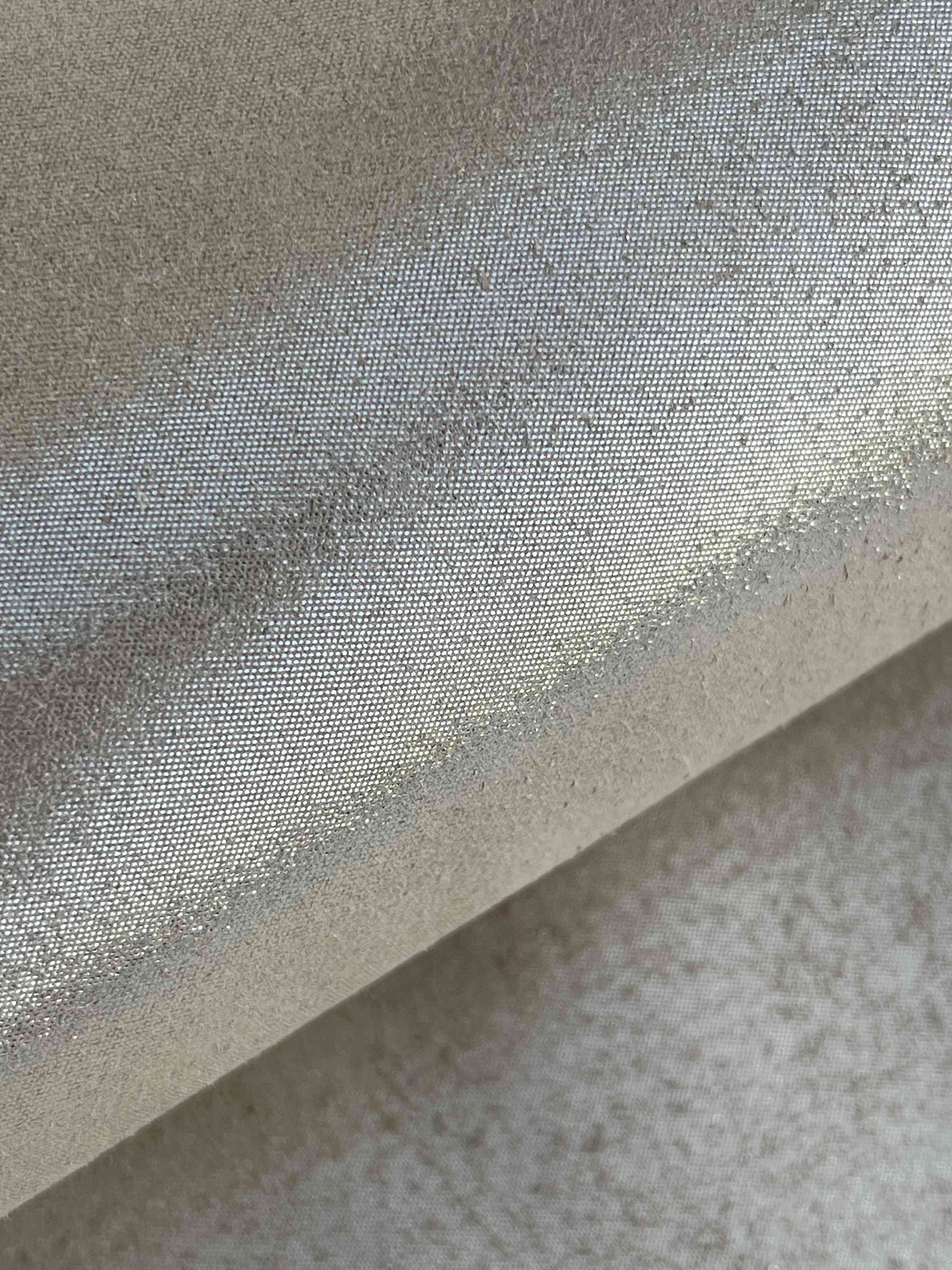 Stock pellame vitelli resinati polvere di platino in vendita - foto 5