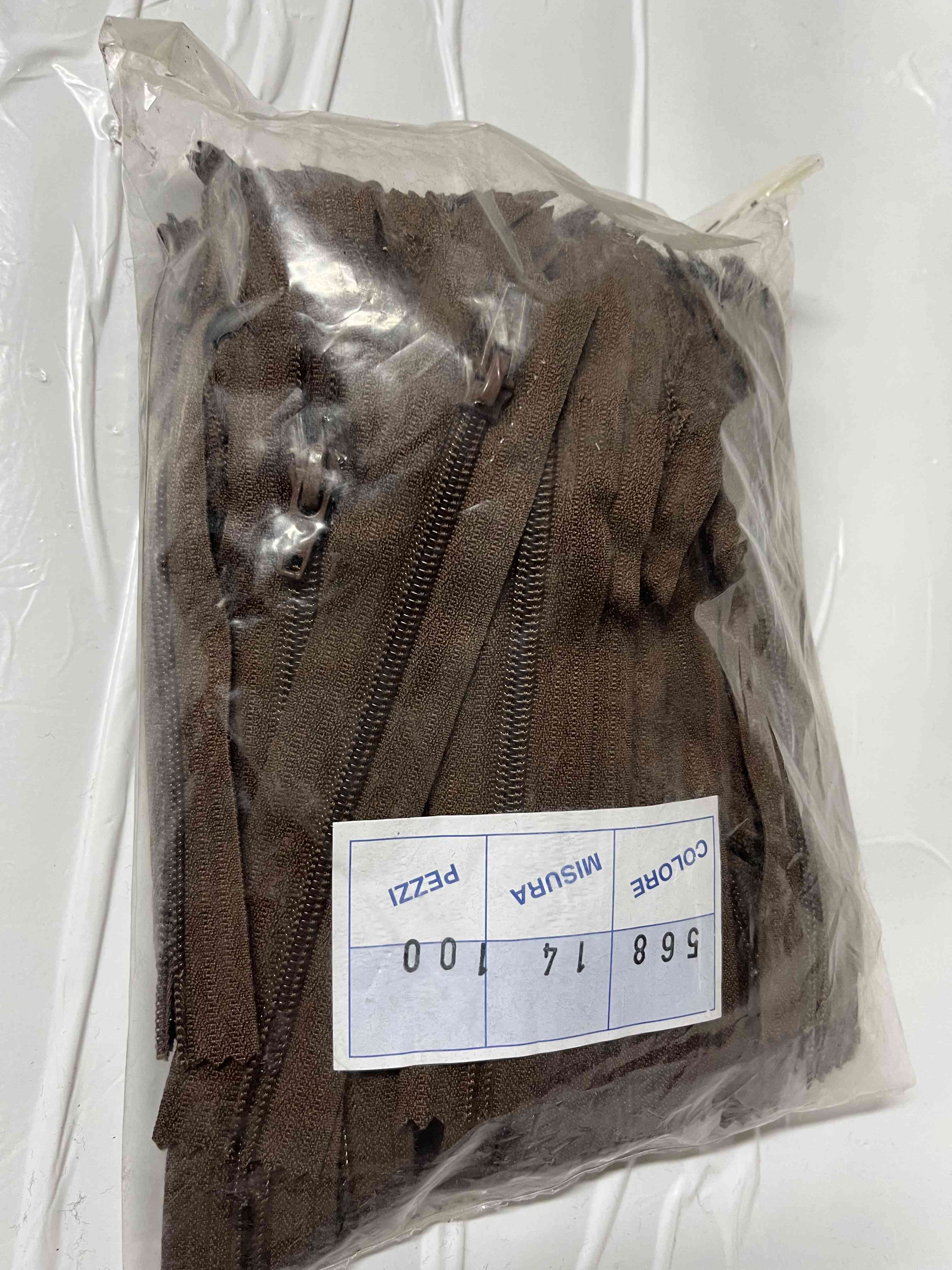 Stock cerniere zip colori vari - Pezzi 2.000 in vendita - foto 7
