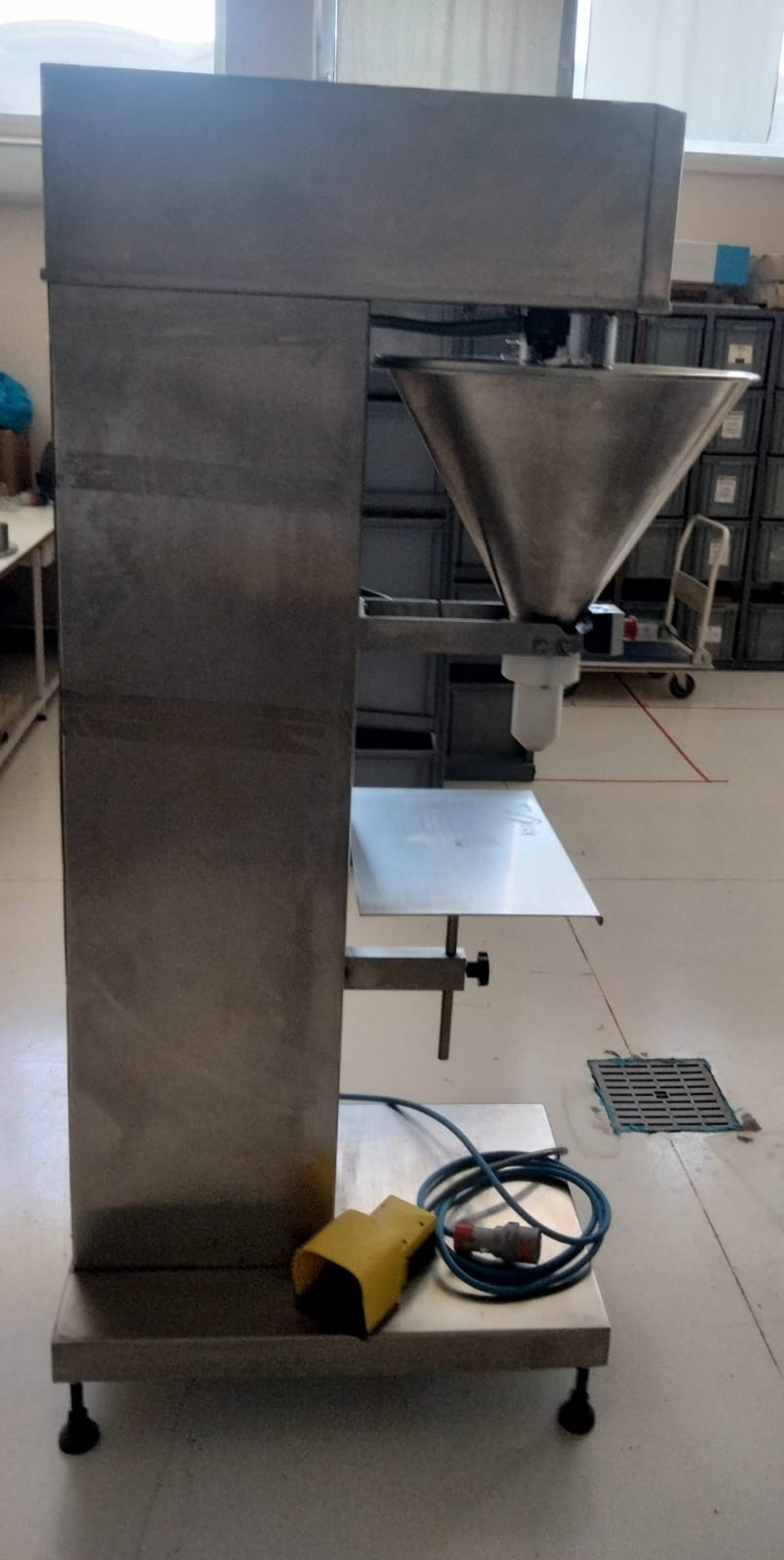 LONGONI Confezionatrice per polveri e creme in vendita - foto 3