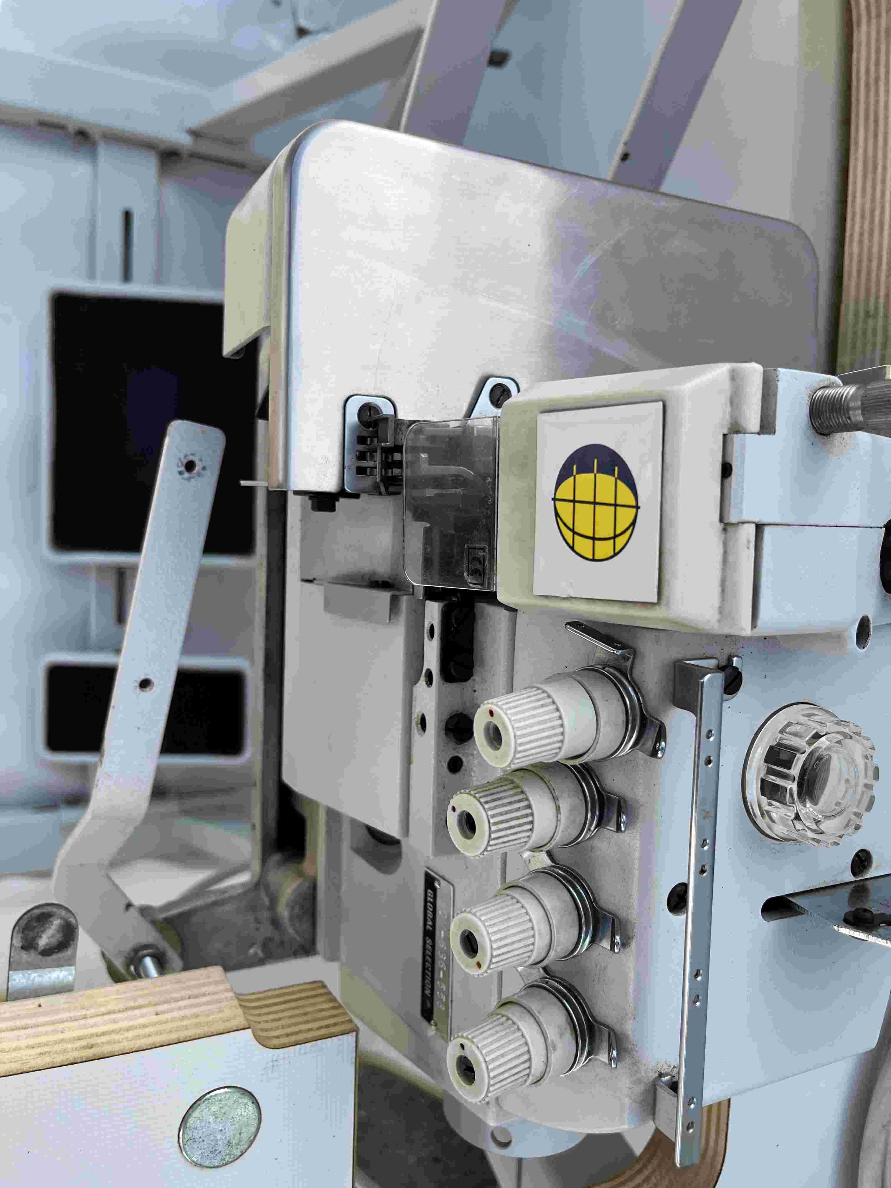 RESTA H360 Tagliacuci 4 fili industriale CE in vendita - foto 11