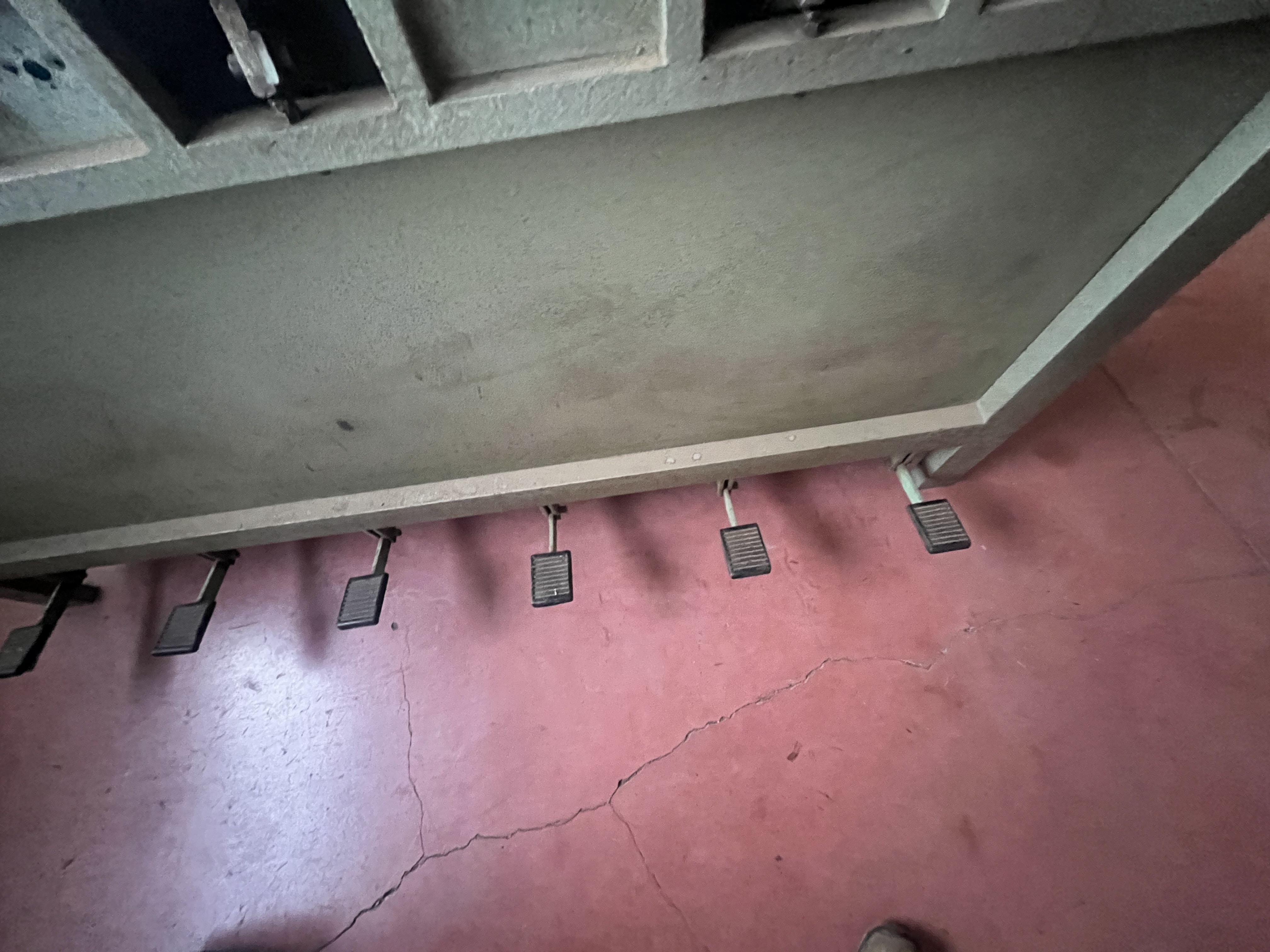 BANCO STIRAMOCASSINI 6 PAIA in vendita - foto 4