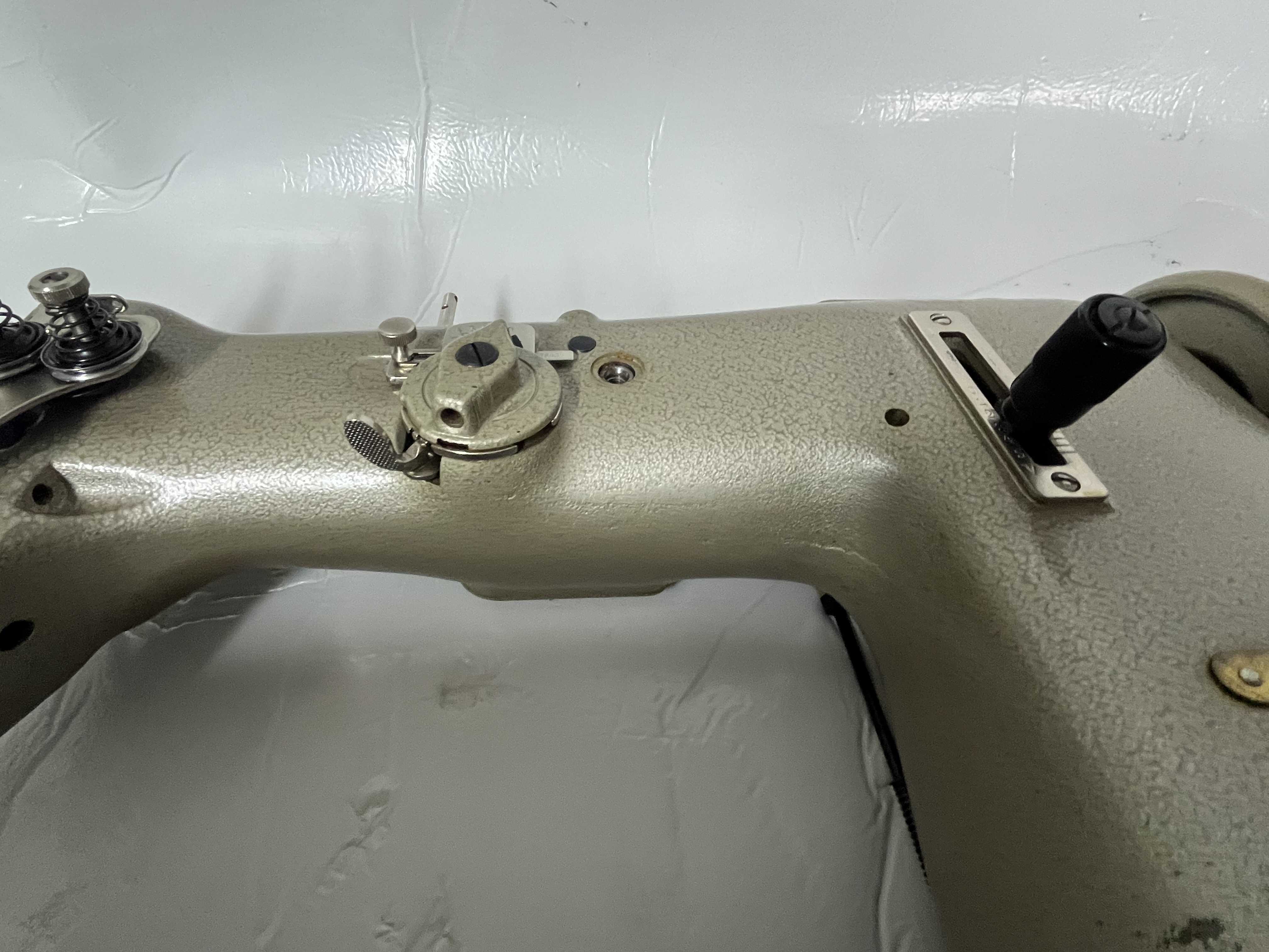 PFAFF 138 zig zag  Like New Conditions  in vendita - foto 13