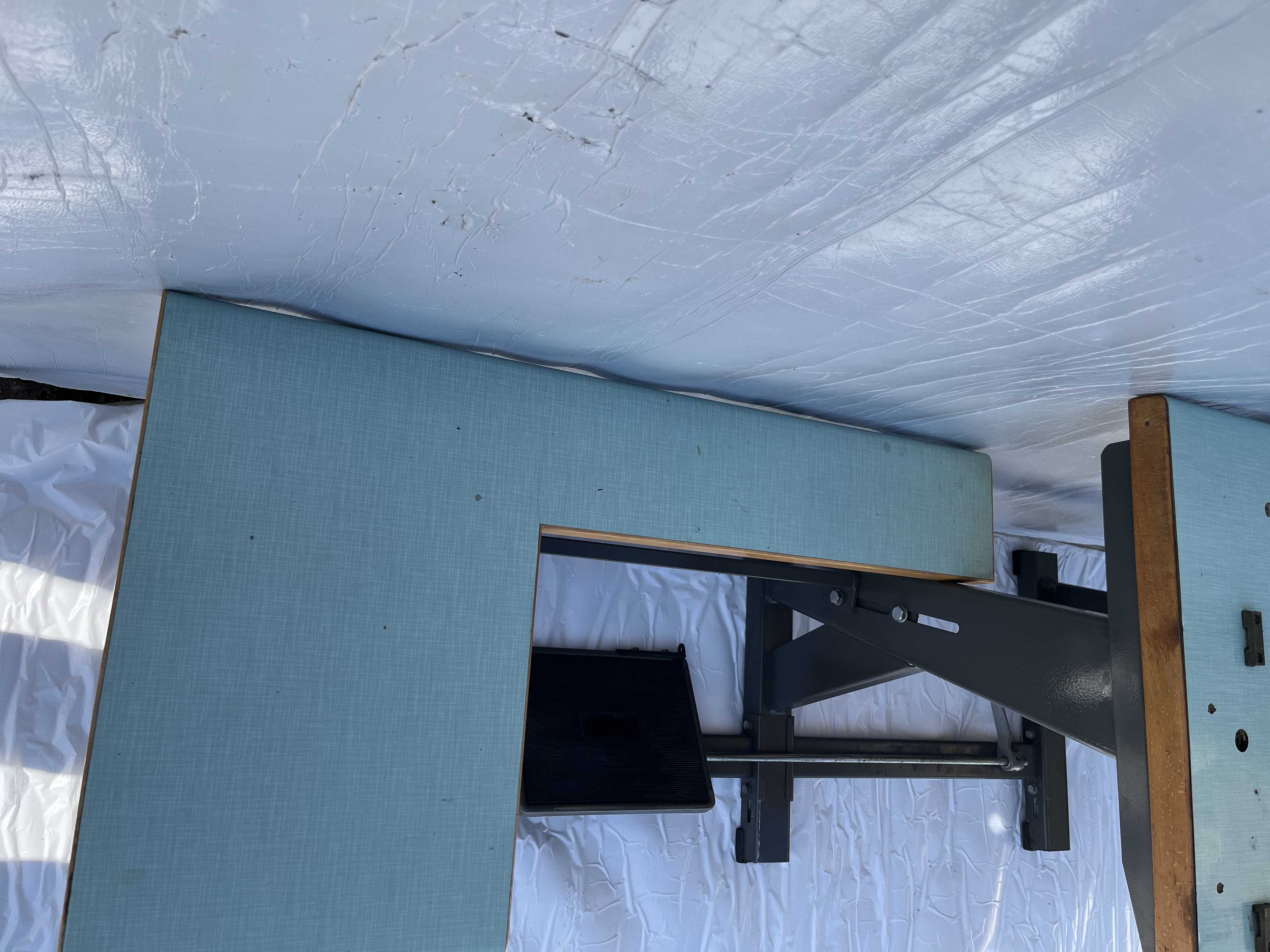 ADLER Banco esteso a sbalzo macchina cucire  in vendita - foto 9