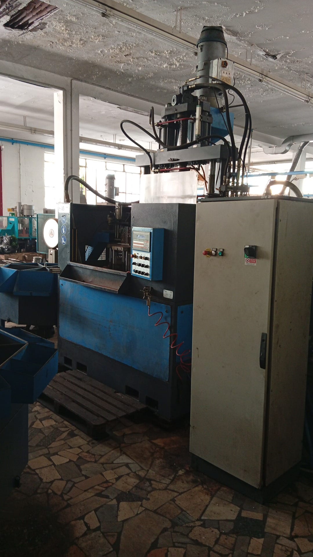 SIREM S40S Pressa rotativa stampaggio Tacchi Suola in vendita - foto 3