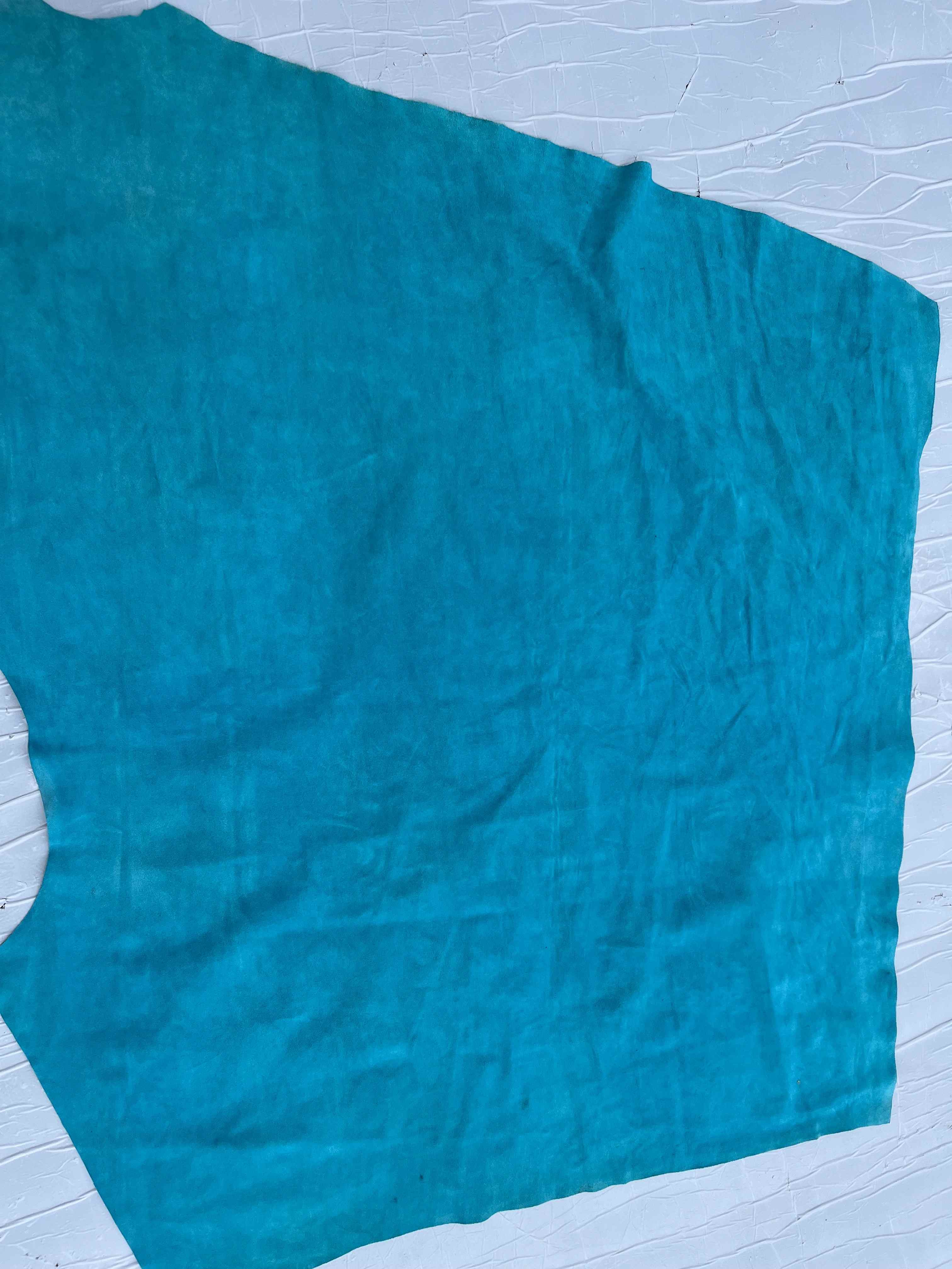 Stock pellame scamosciato colori vari per export in vendita - foto 13