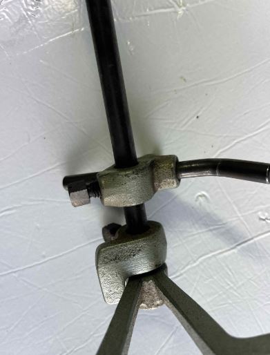 REFREY Leva alzapiedino a ginocchio macchine cucire in vendita - foto 2