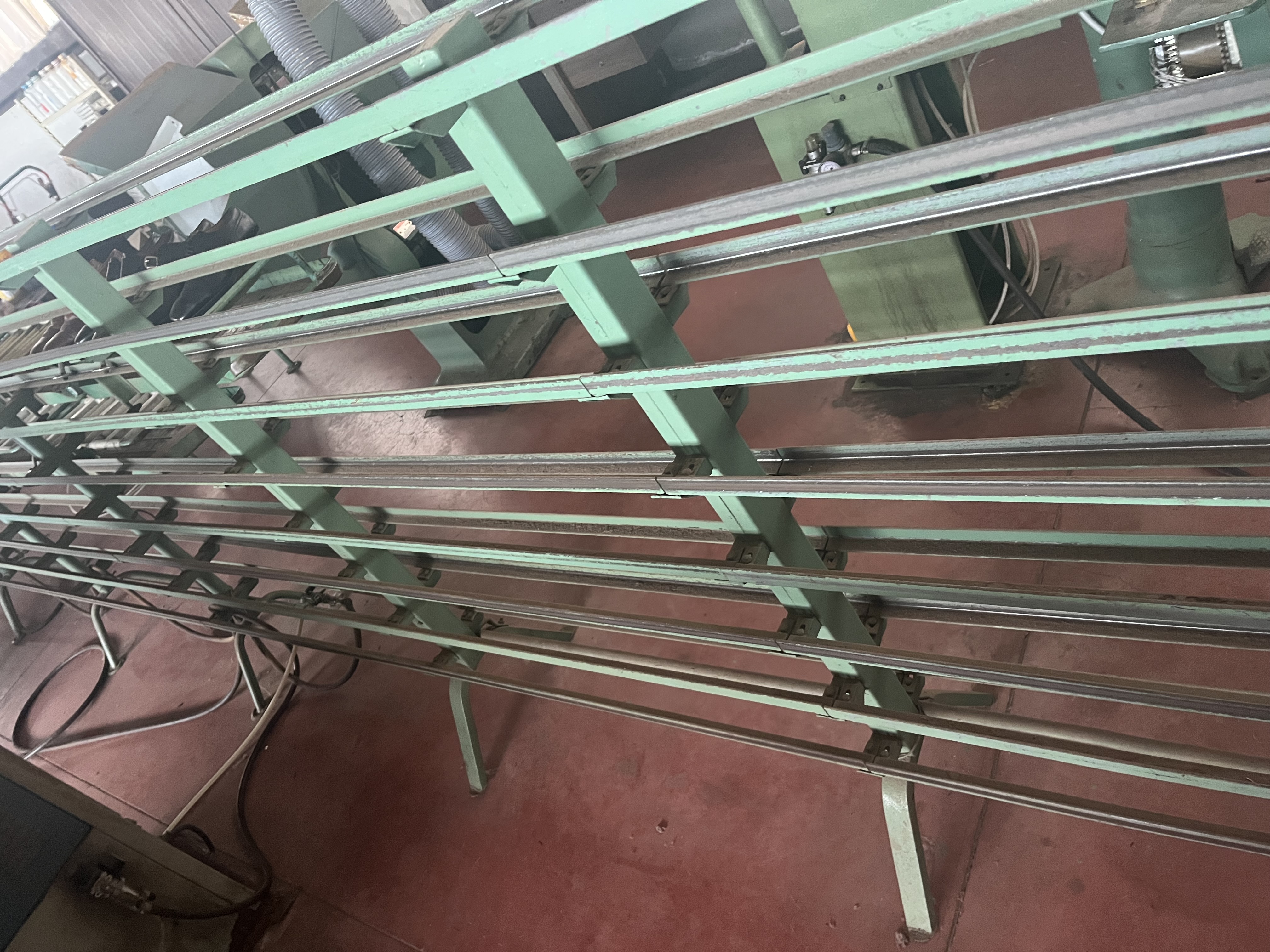 MANOVIA CALZATURE 32 MT A SPINTA 50 CARRELLI in vendita - foto 5