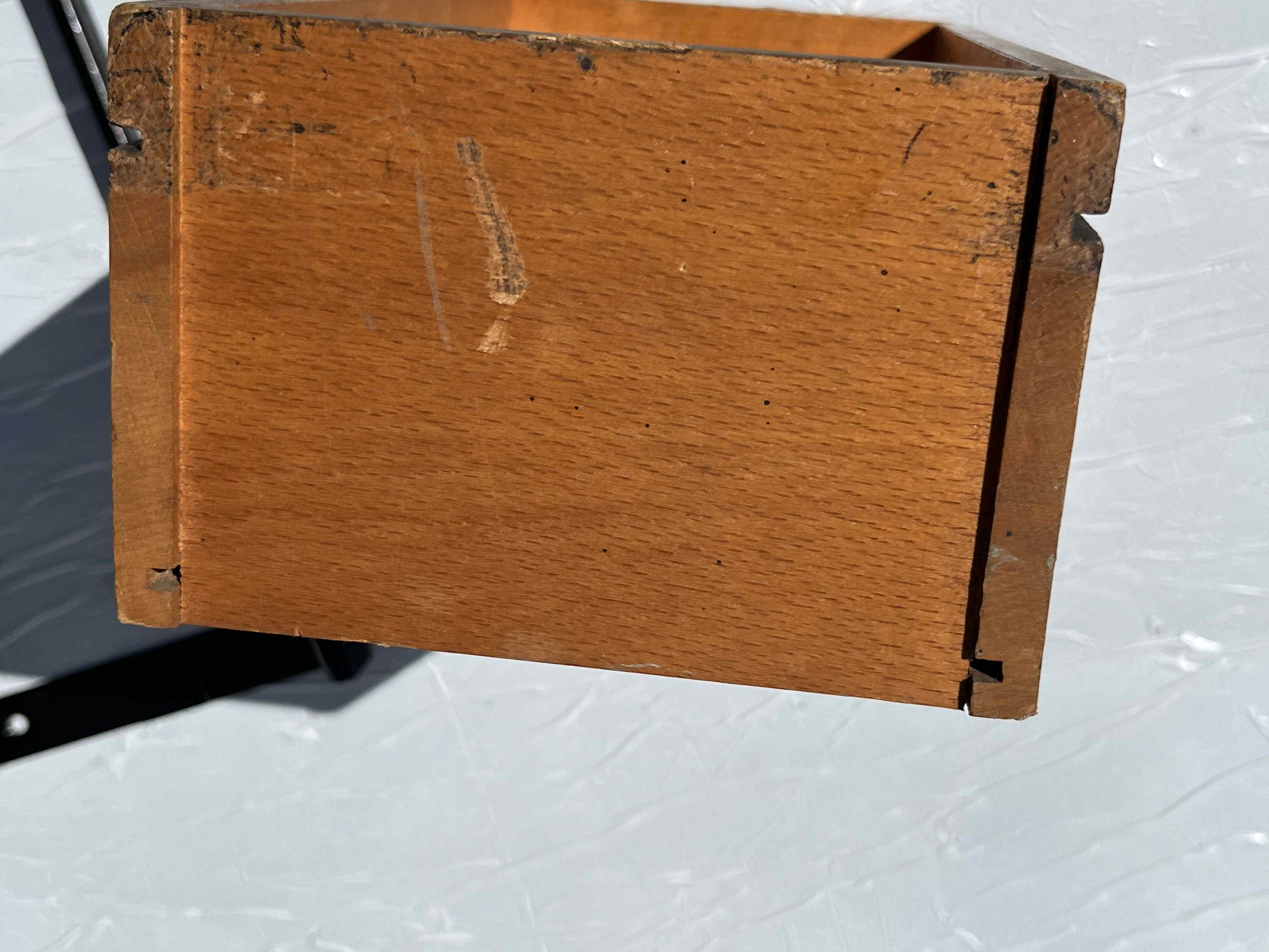 Cassetto in legno con guida per macchina da cucire  in vendita - foto 7
