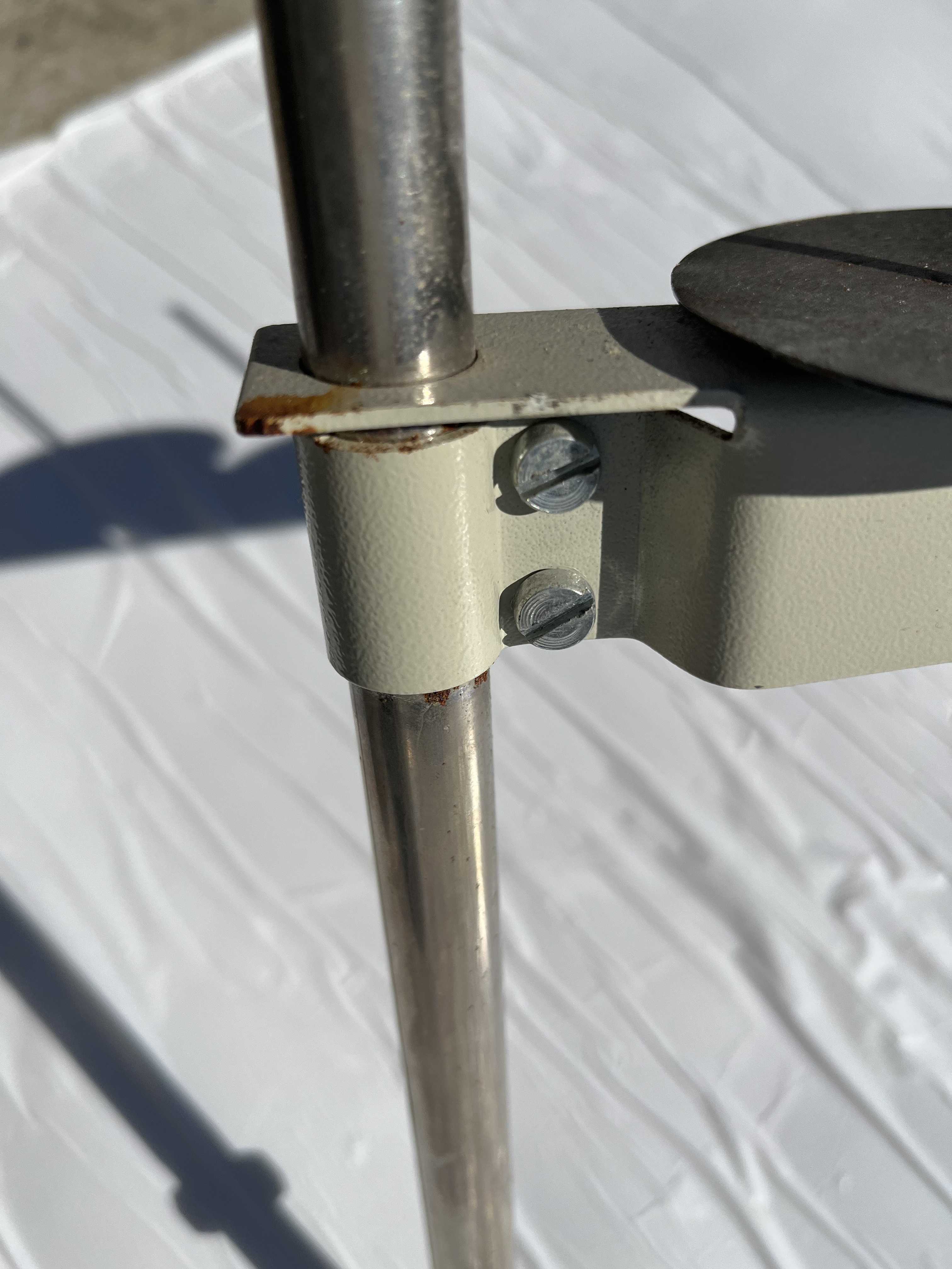 V6 PFAFF Asta porta filo  3 rocchetti 100% Metallo in vendita - foto 5