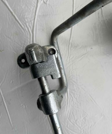 AD44 Adler leva alza piedino ginocchio macchine cucire in vendita - foto 2