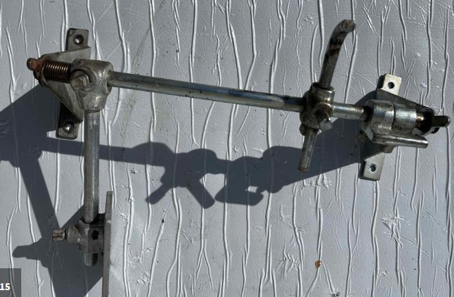 D44 ADLER Leva alza piedino macchine da cucire in vendita - foto 2