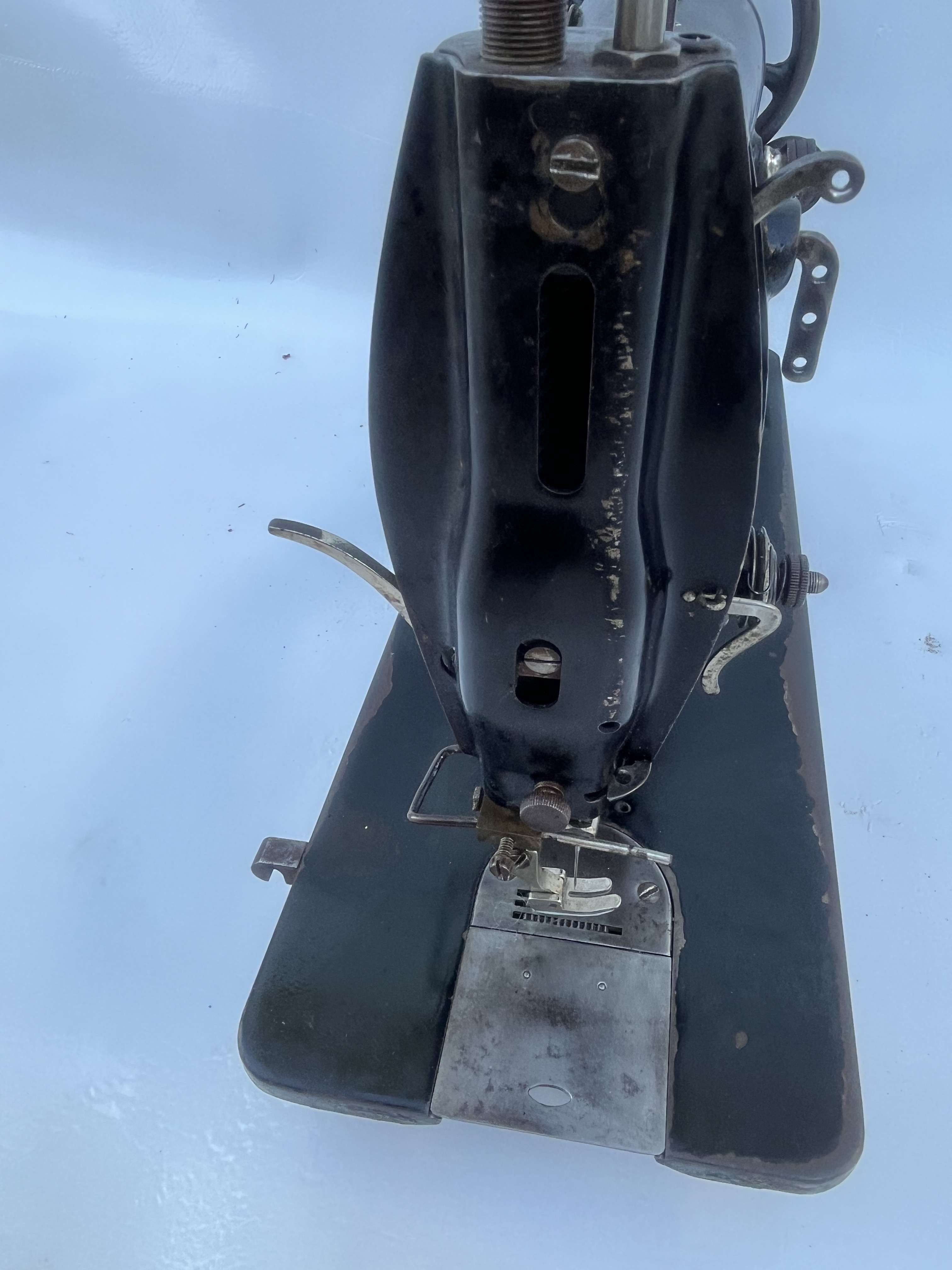 SINGER  31M32 Industrial Sewing Machine in vendita - foto 3