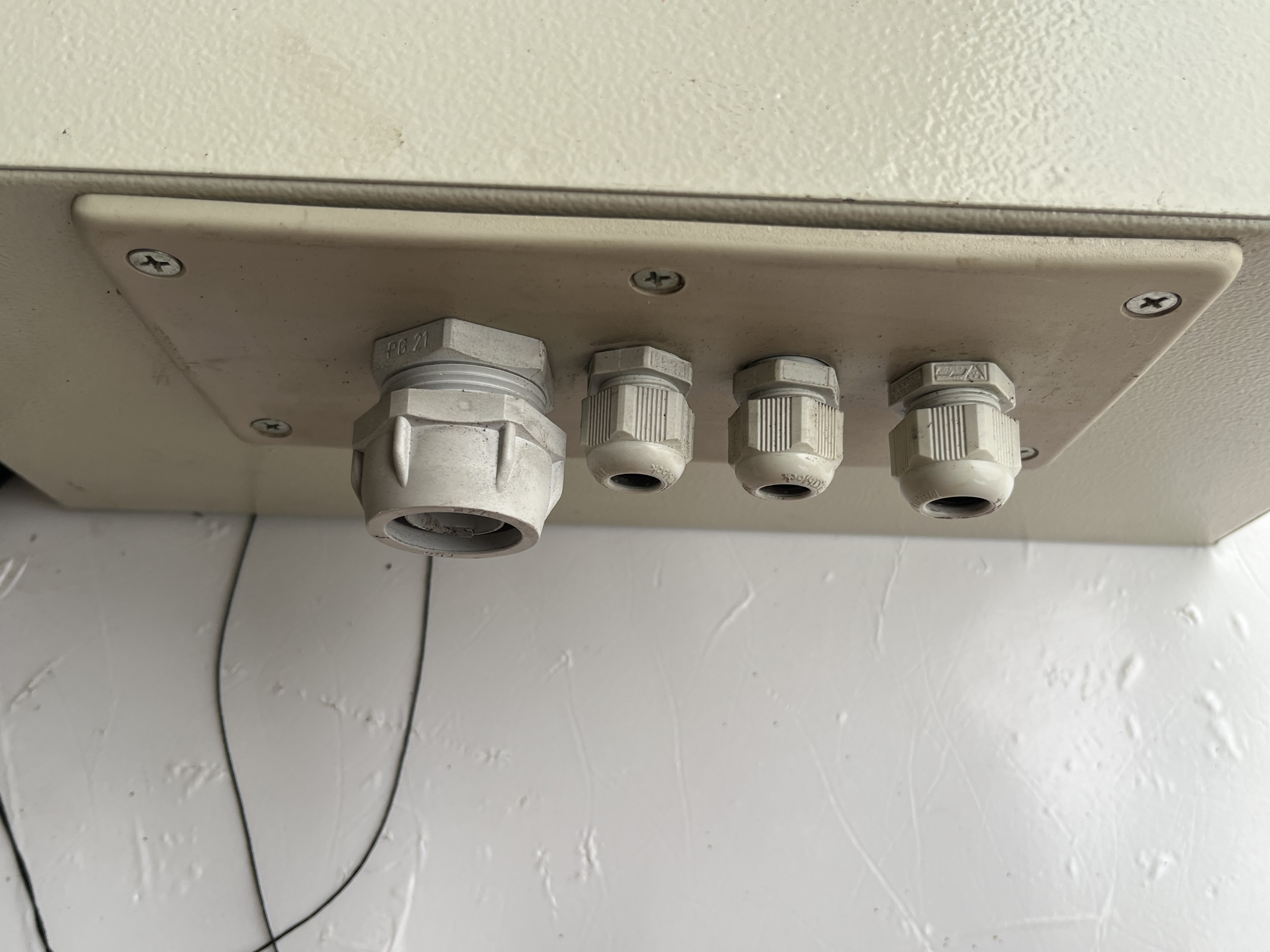 Cassetta in metallo per Quadri Elettrici 47x37x18  in vendita - foto 4