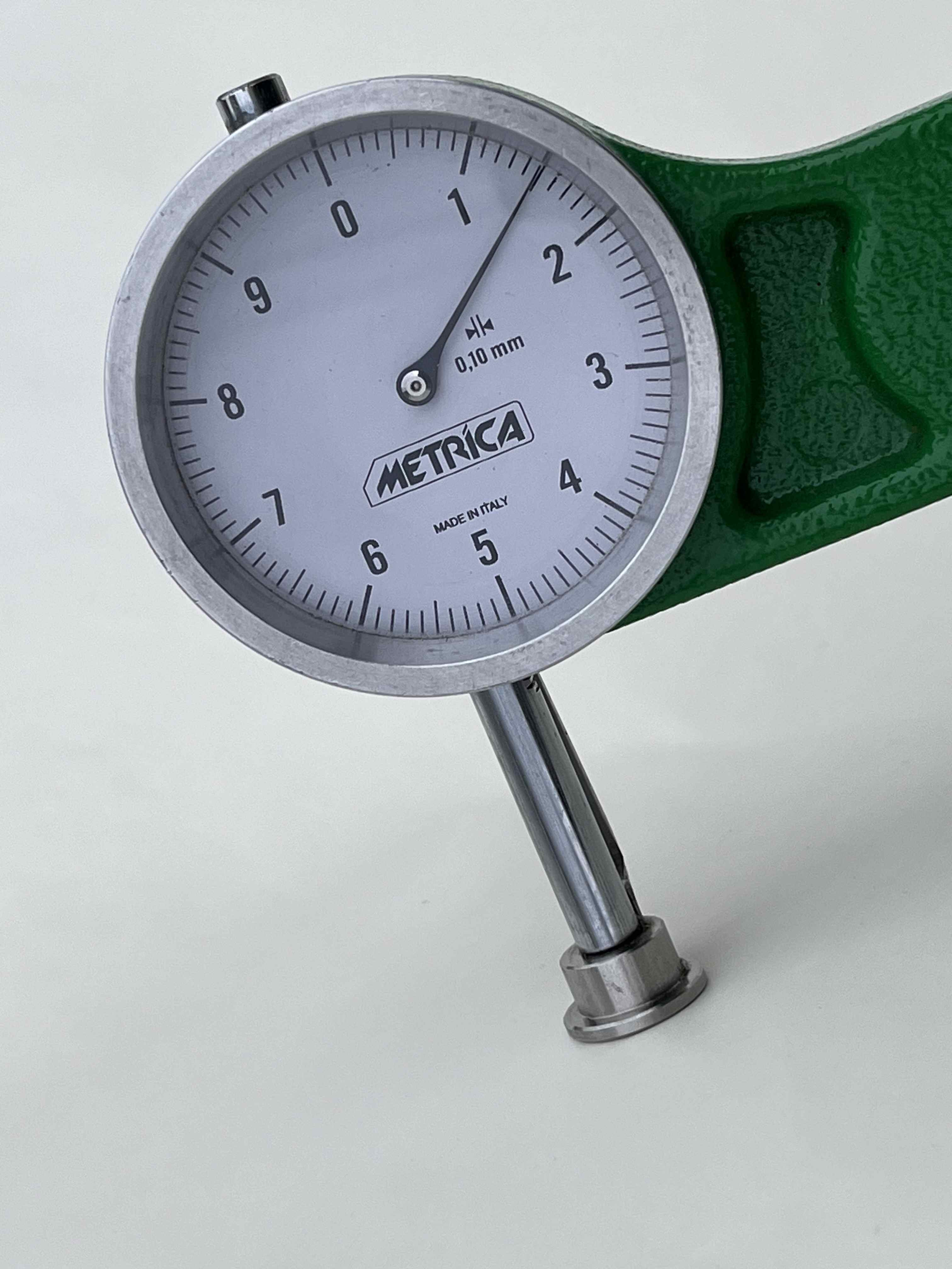 Gommaschiuma autoadesiva – Sp. 1,5 MM in vendita - foto 8