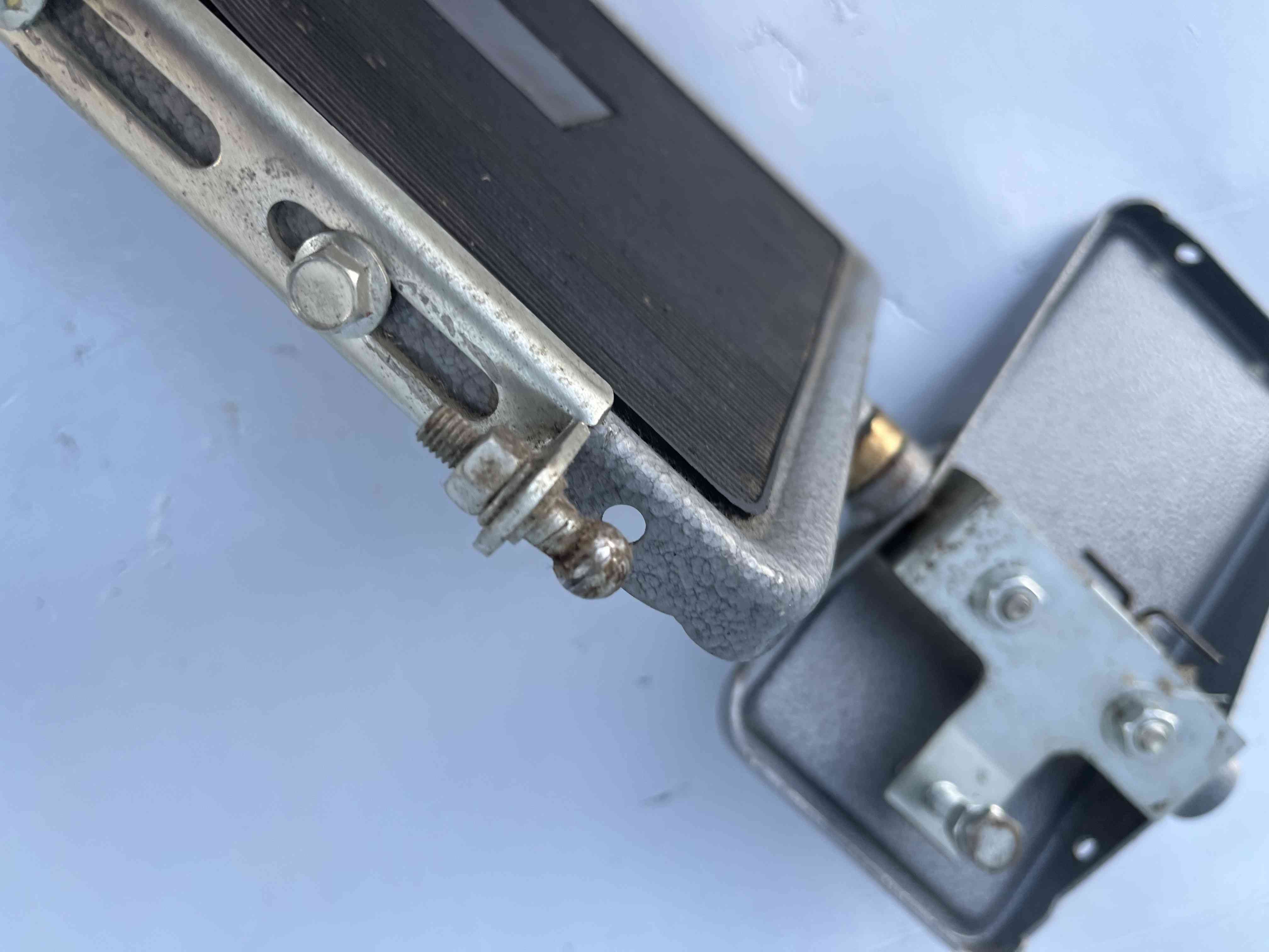 Kit pedale doppio per macchine da cucire industriali in vendita - foto 10