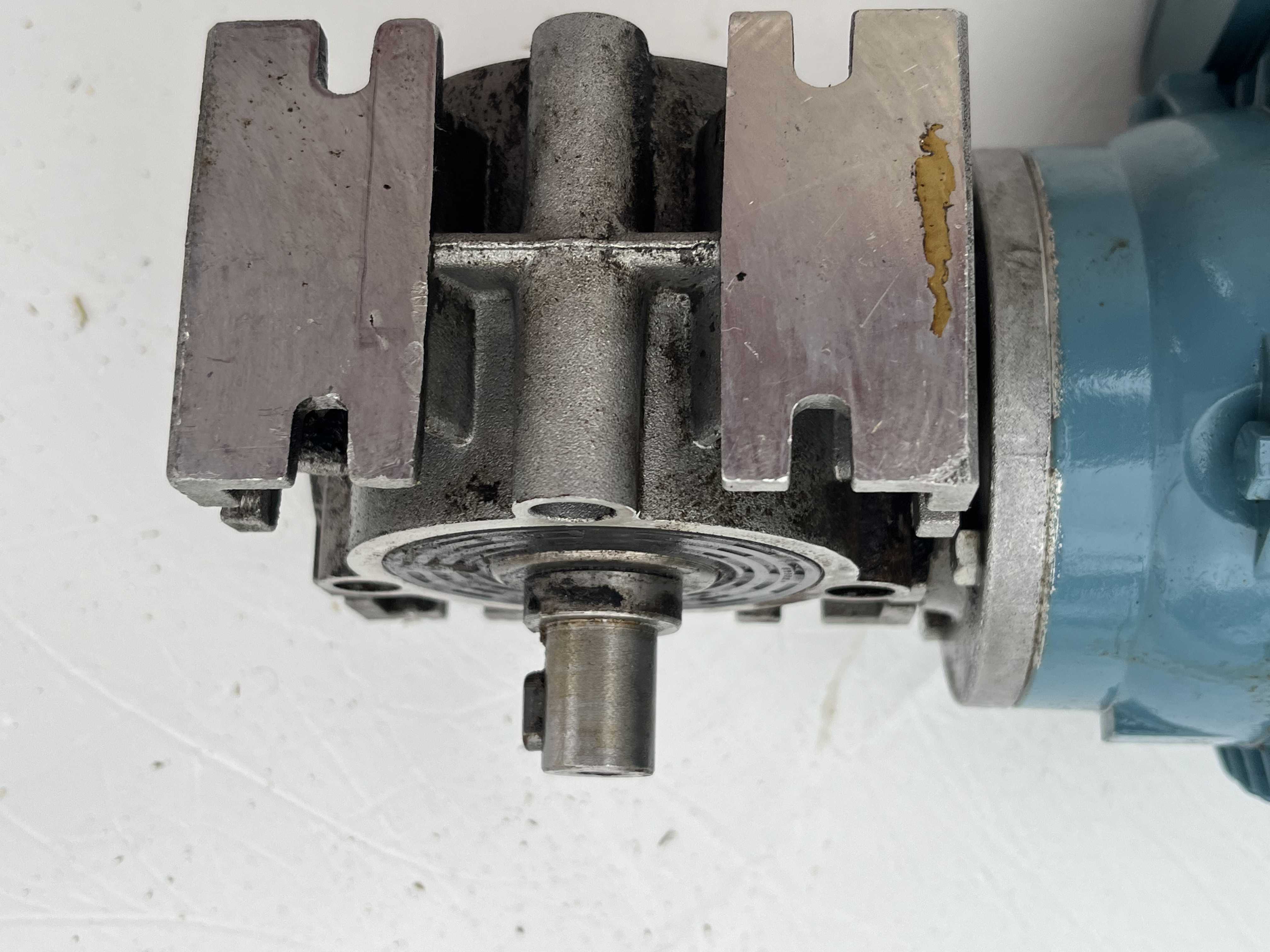 ABB Motoriduttore Kw 0,10 + Riduttore SITI 7,5/1 in vendita - foto 6