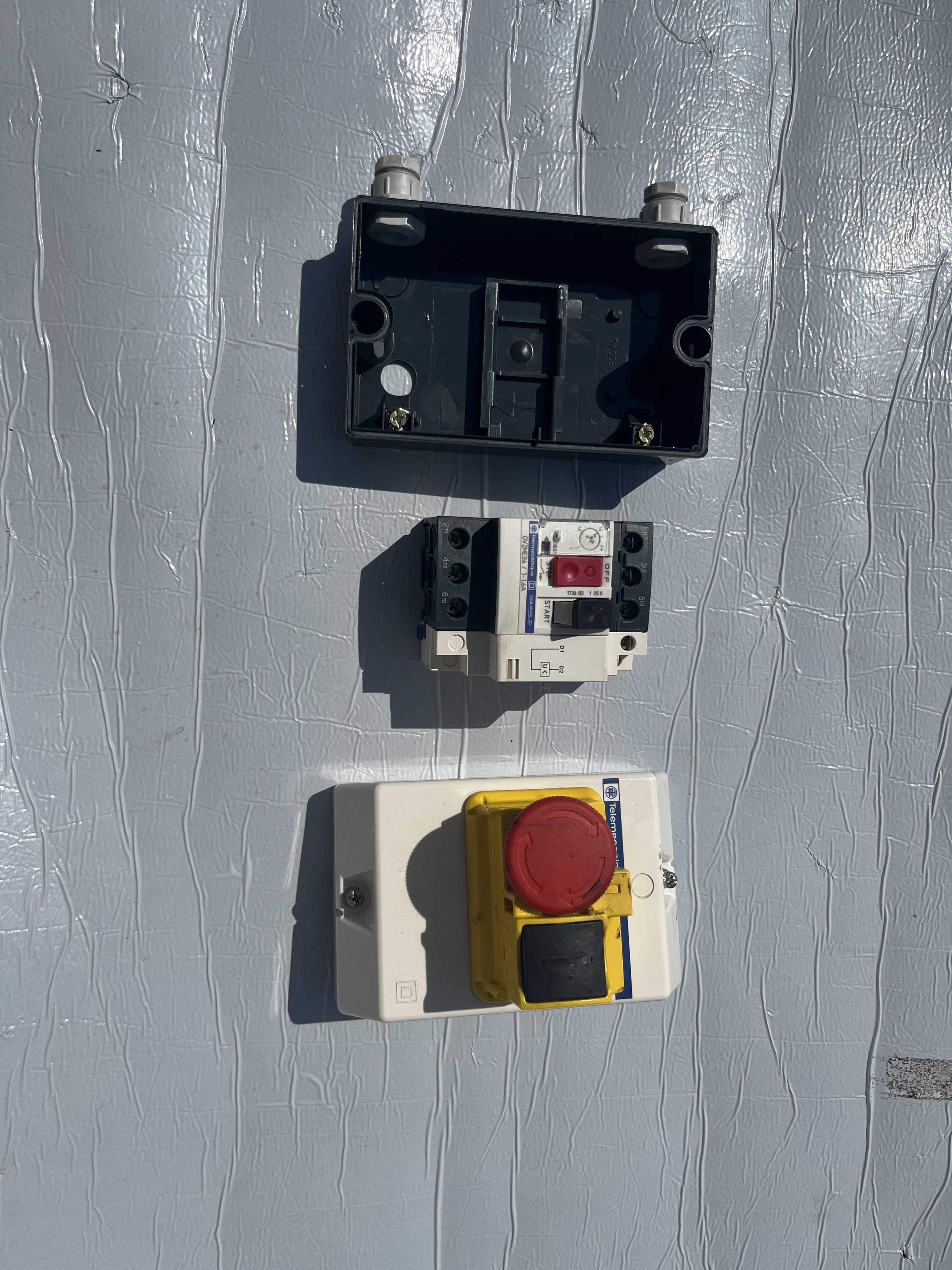 TELEMECANIQUE Interruttore protezione motore trifase in vendita - foto 3