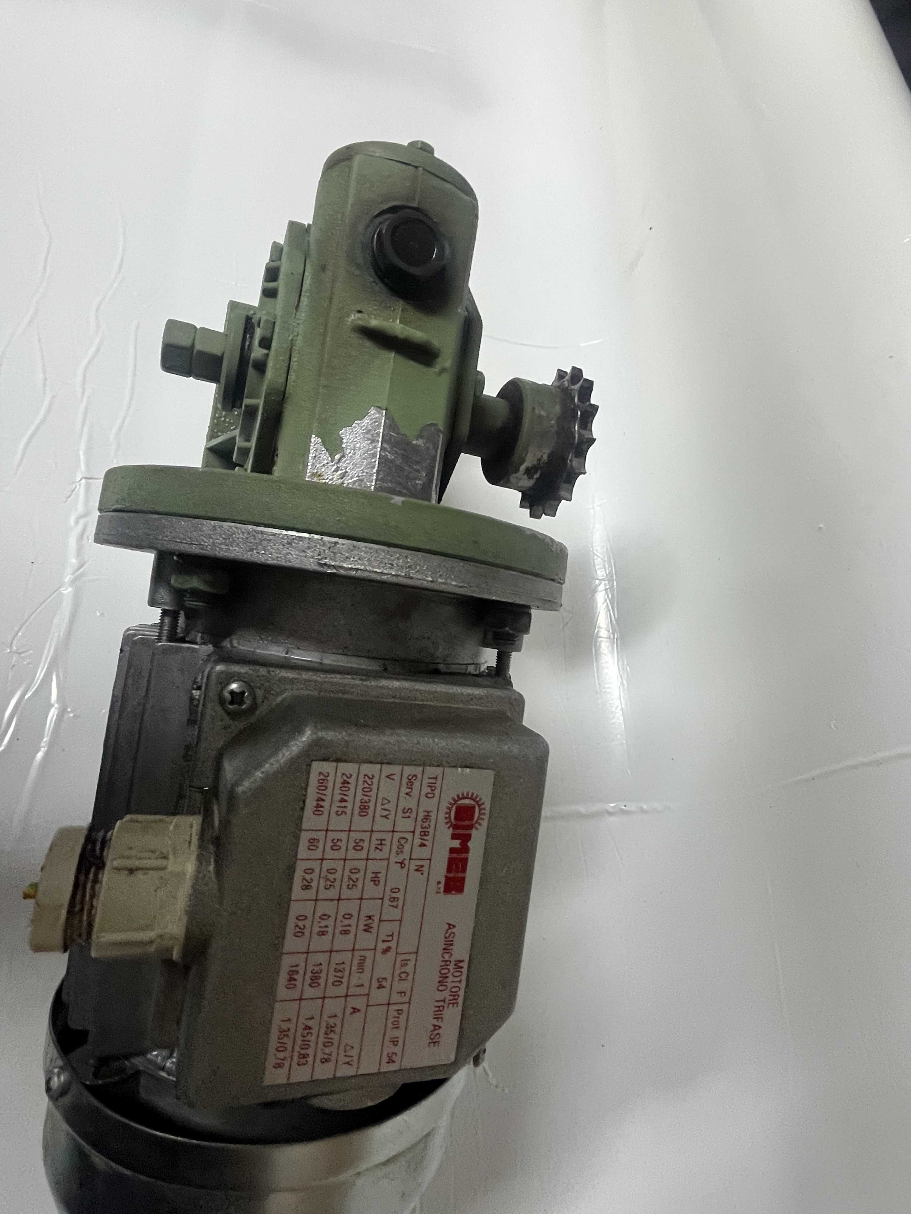 Motoriduttore HP 0,25 – 20:1 1400 giri in vendita - foto 4