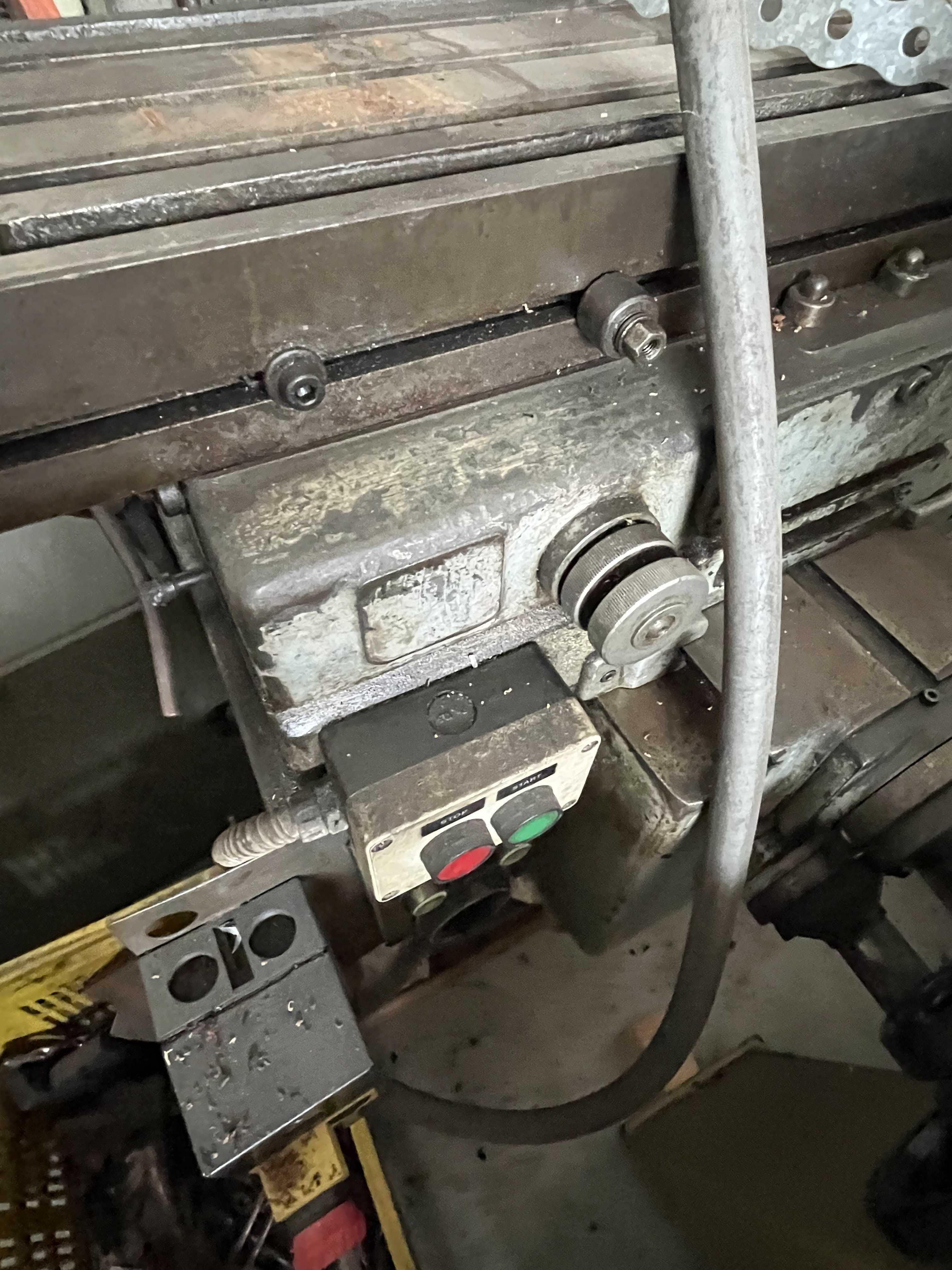 Fresatrice INDUMA in vendita - foto 6