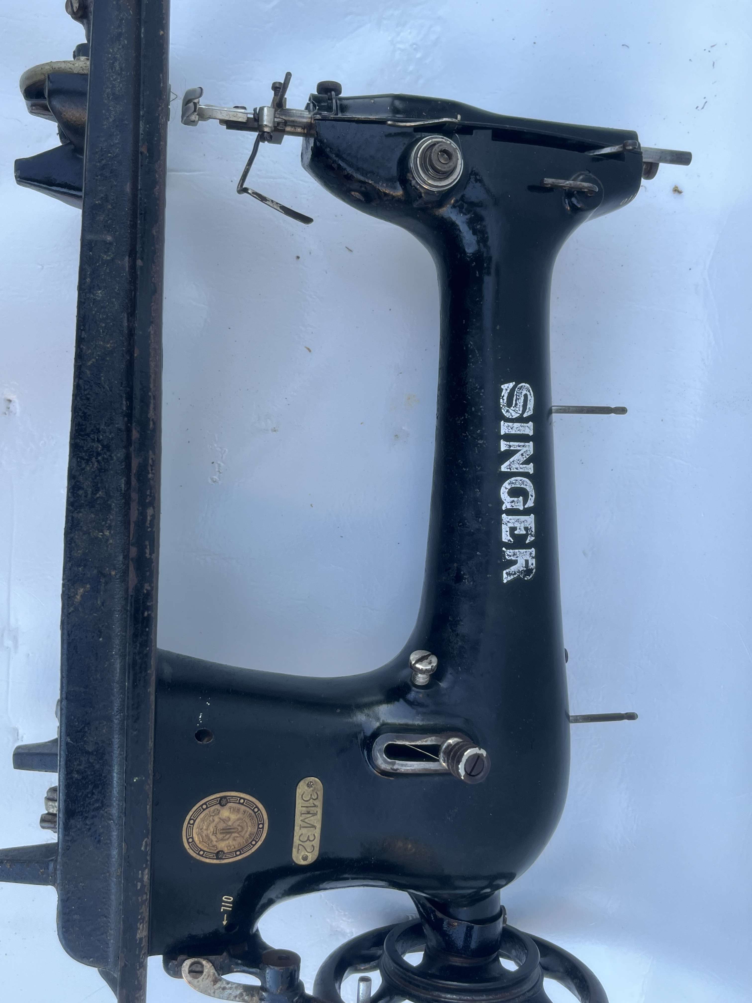 SINGER  31M32 Industrial Sewing Machine in vendita - foto 12