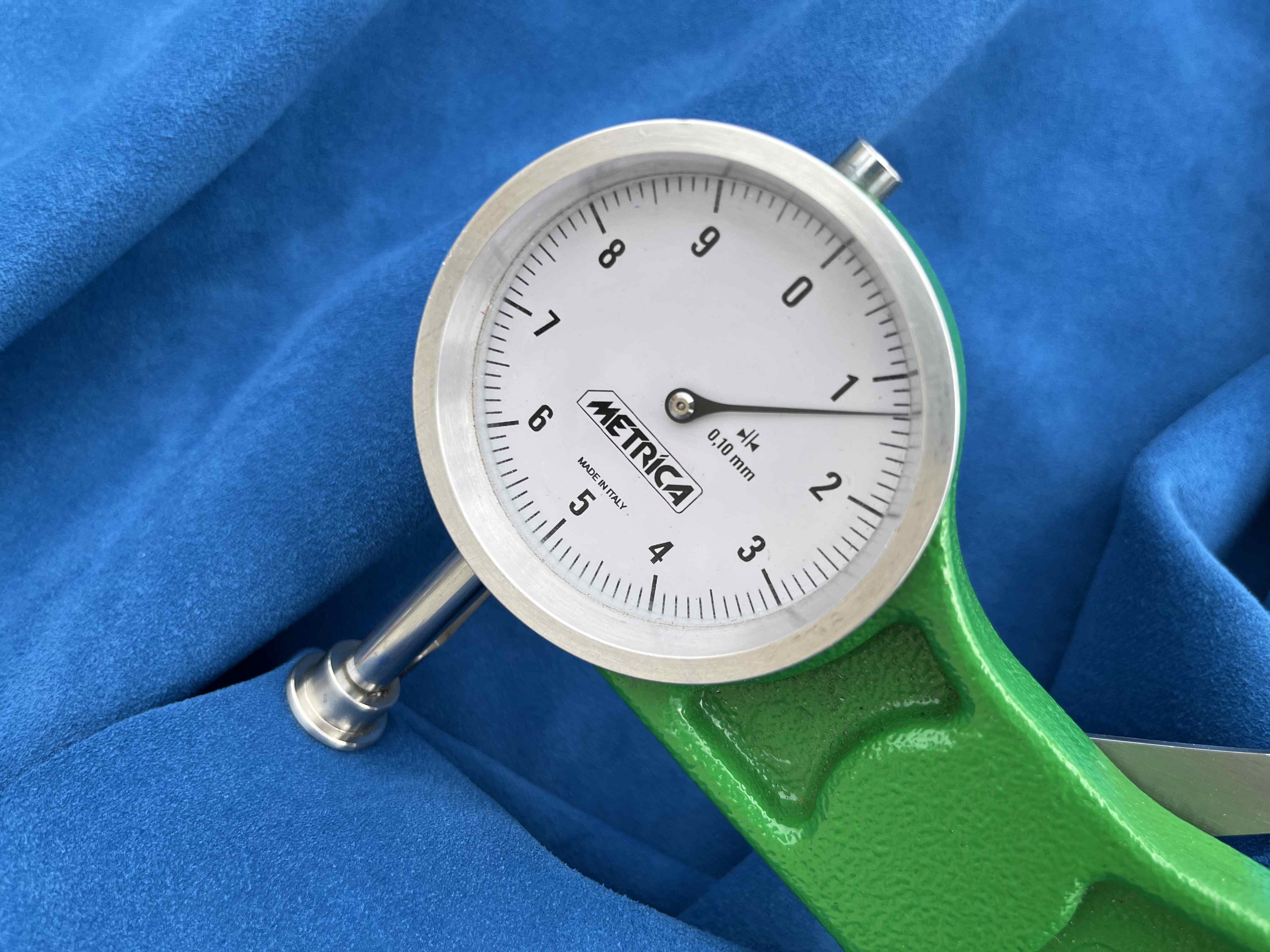 Stock pellame scamosciato colori vari per export in vendita - foto 2