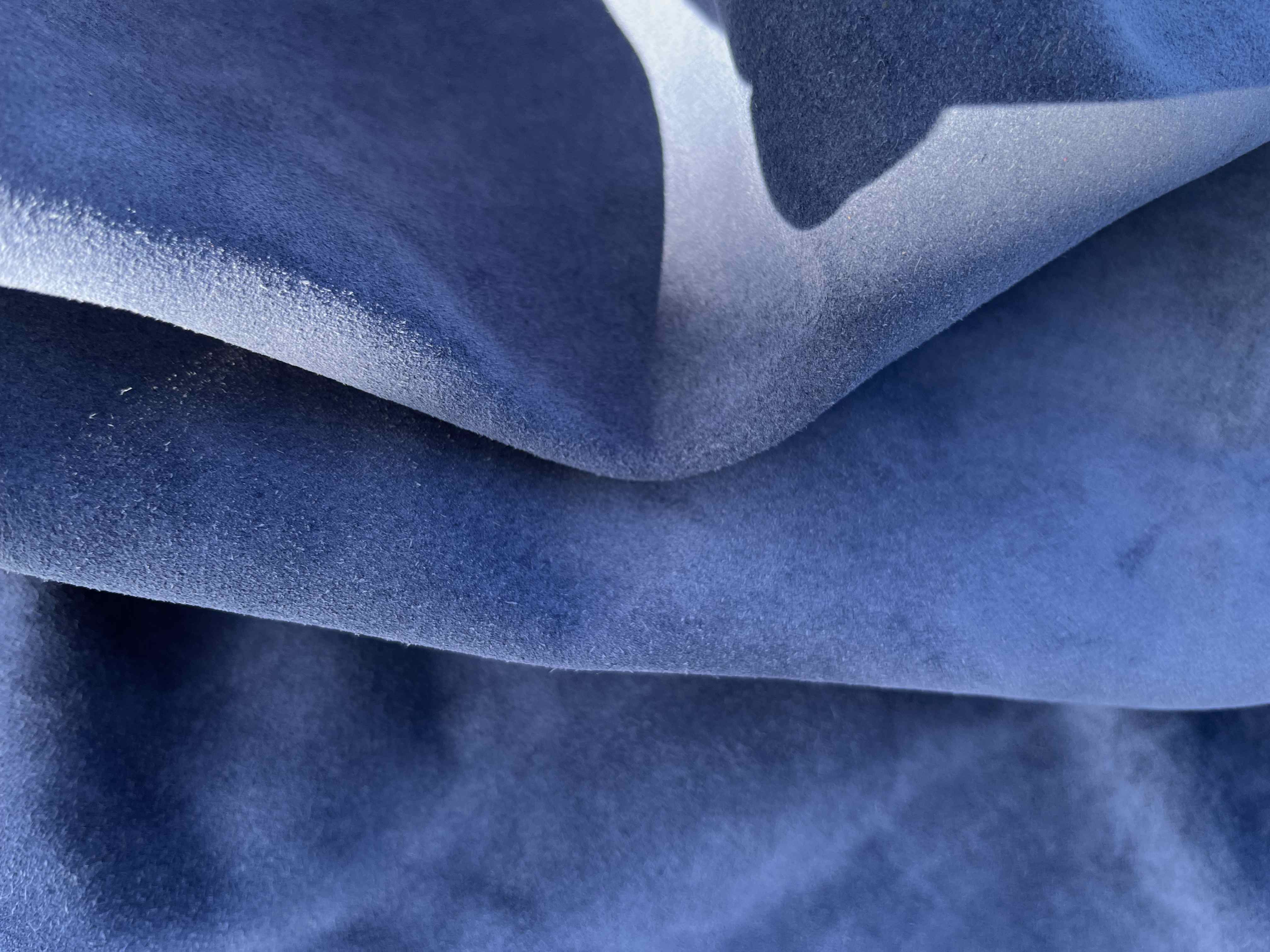 Stock pellame scamosciato colori vari per export in vendita - foto 3