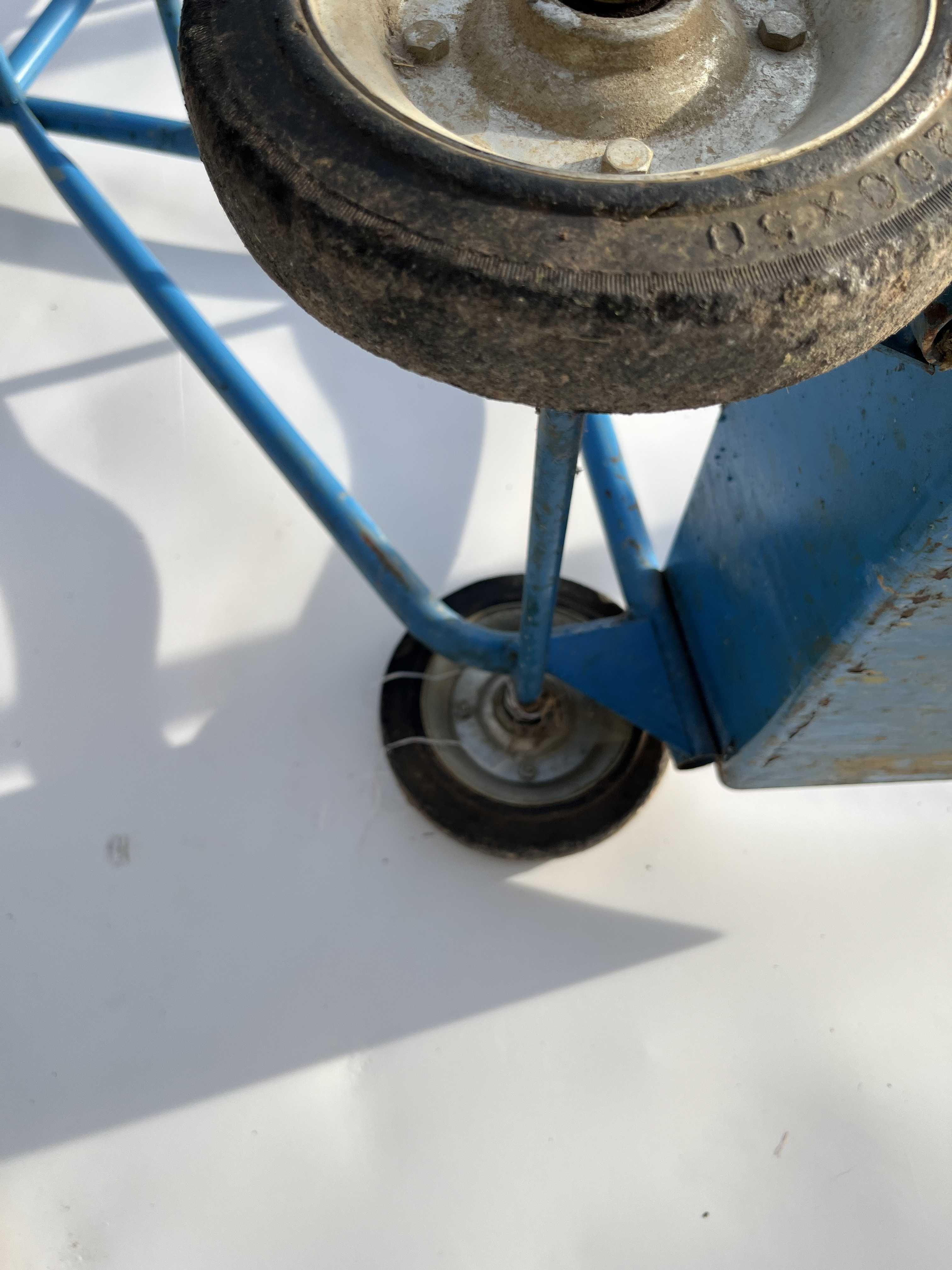 A12 Carrello a 3 ruote regolabile per mercato – Kg 500 in vendita - foto 7