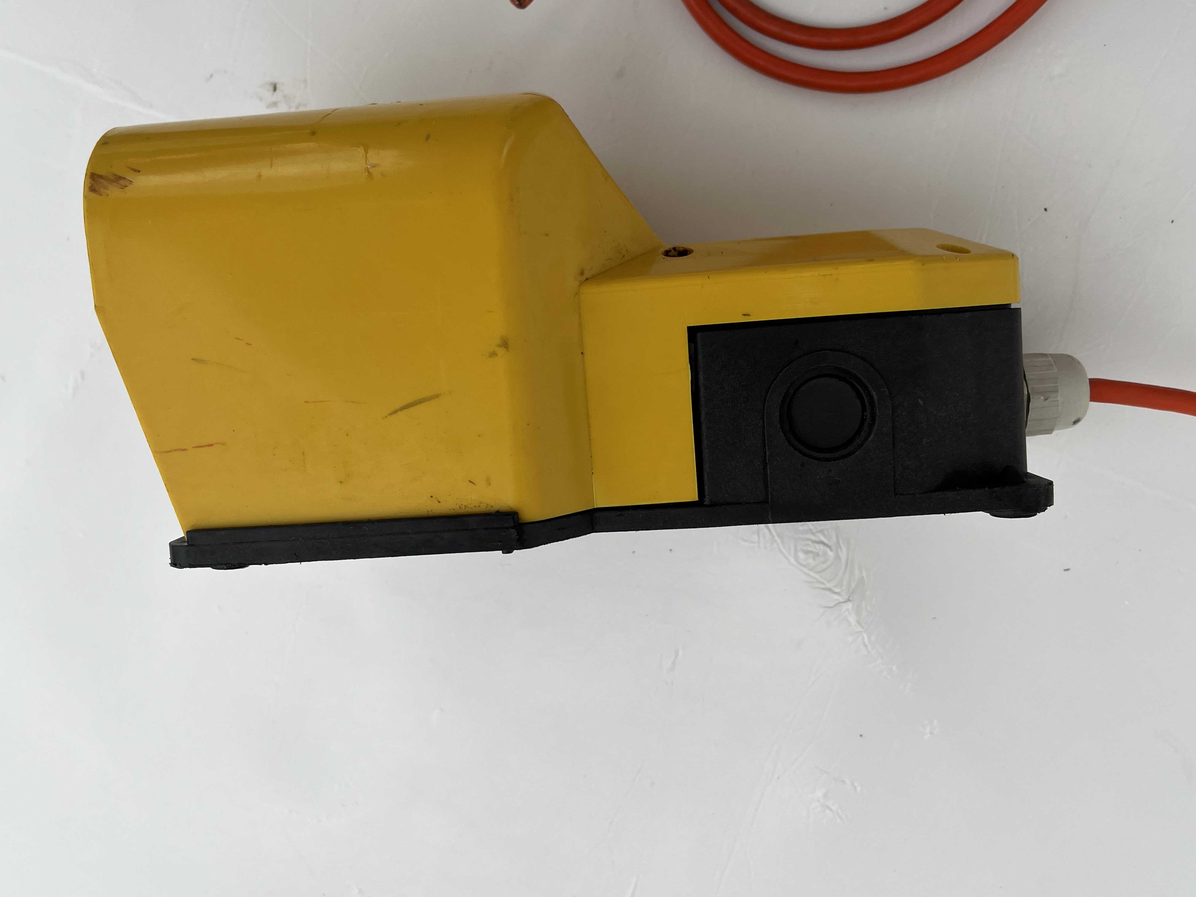 PX 10120 Pizzato Interruttore a pedale singolo in vendita - foto 7