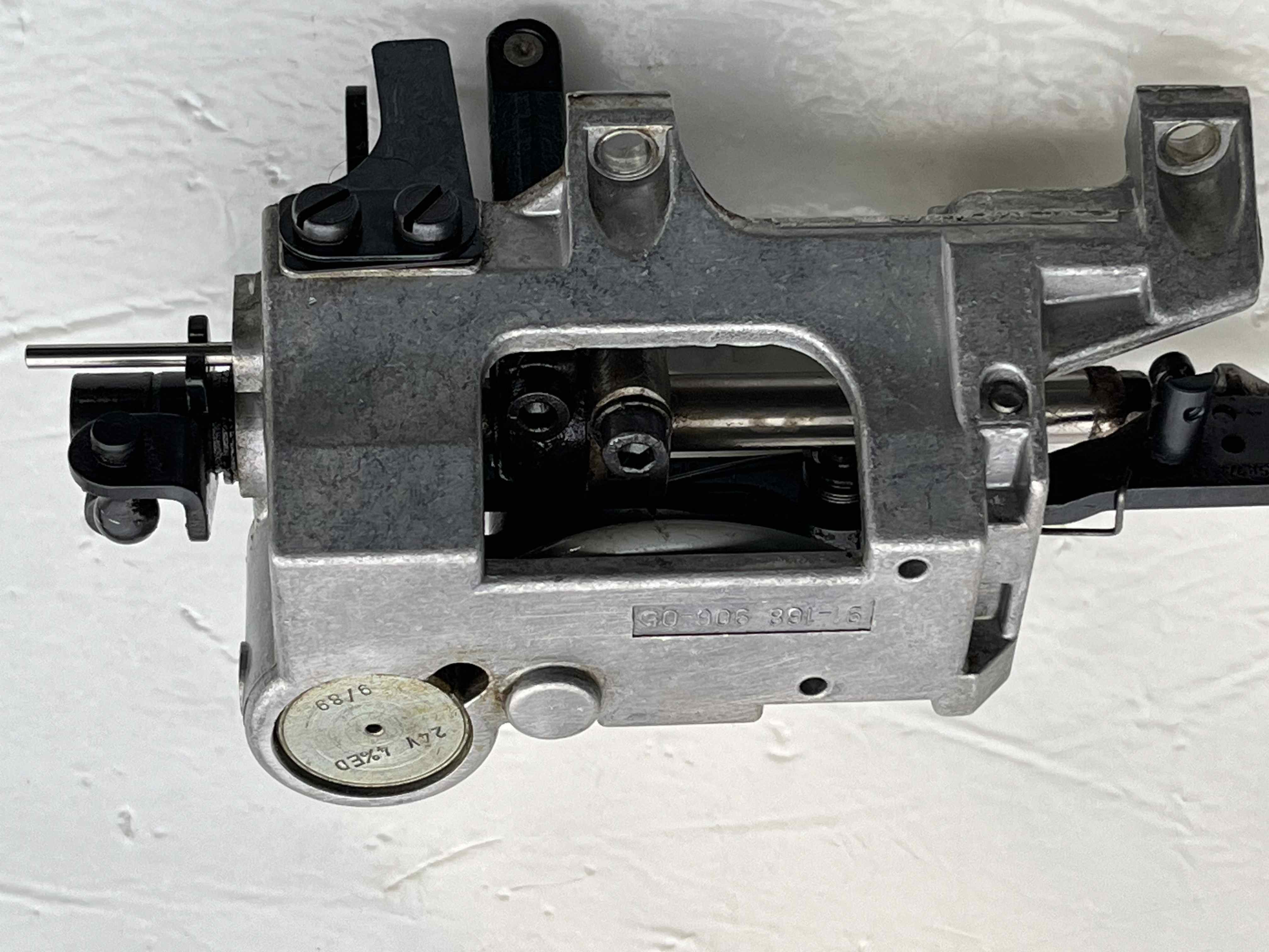 GR9 PFAFF 91-168-906-05 rasafilo macchine industriali in vendita - foto 12