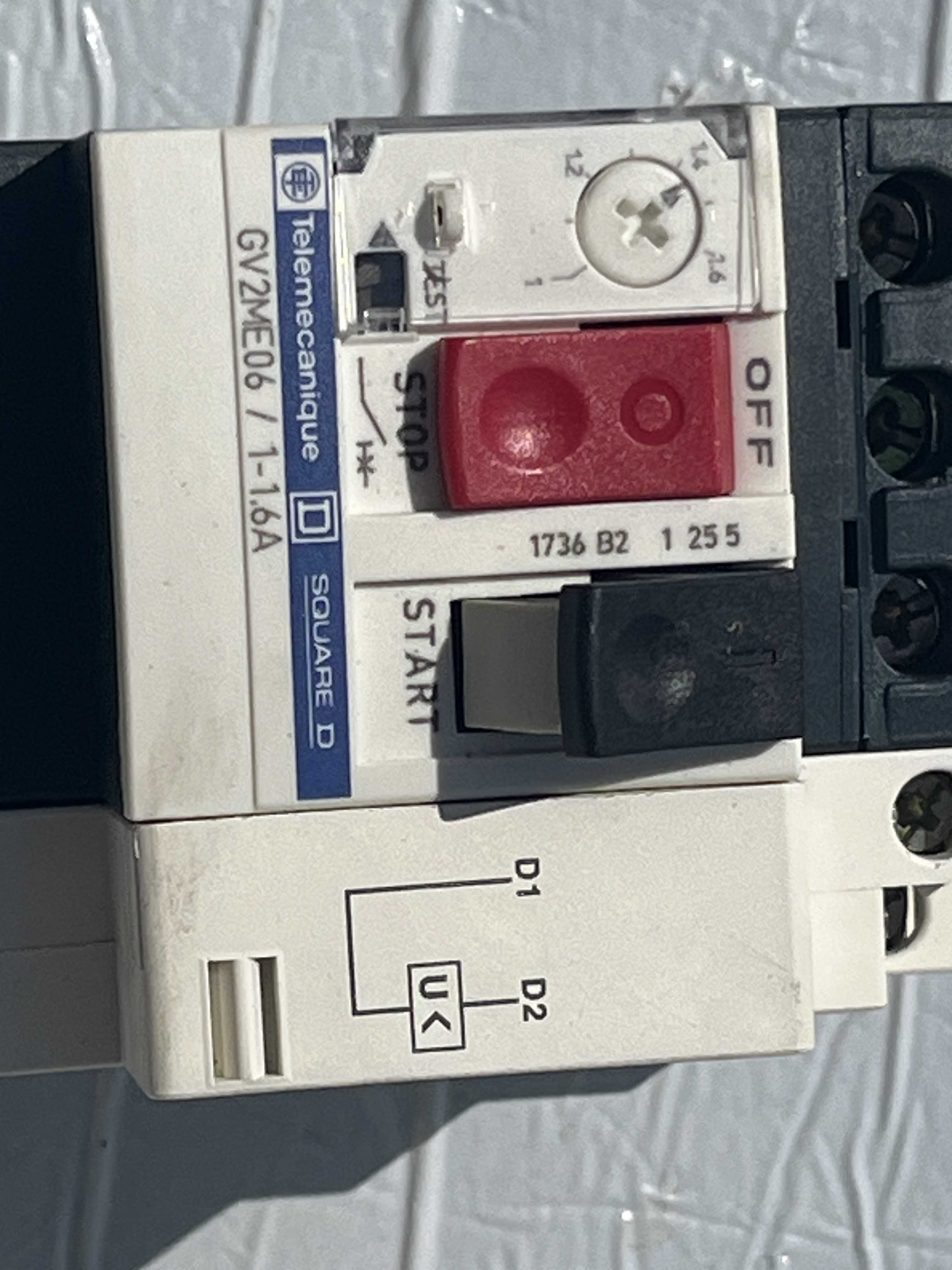 TELEMECANIQUE Interruttore protezione motore trifase in vendita - foto 4