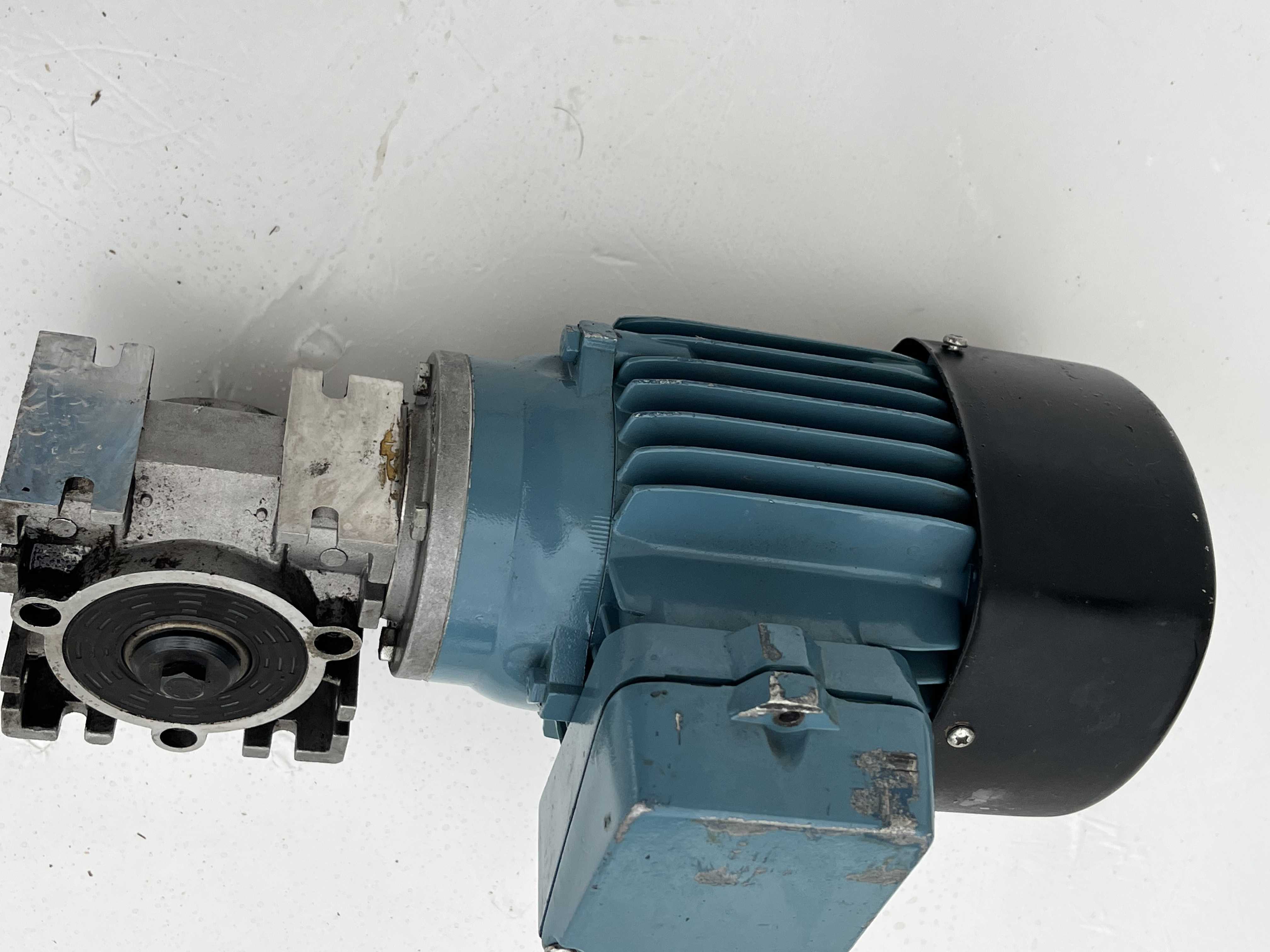 ABB Motoriduttore Kw 0,10 + Riduttore SITI 7,5/1 in vendita - foto 9