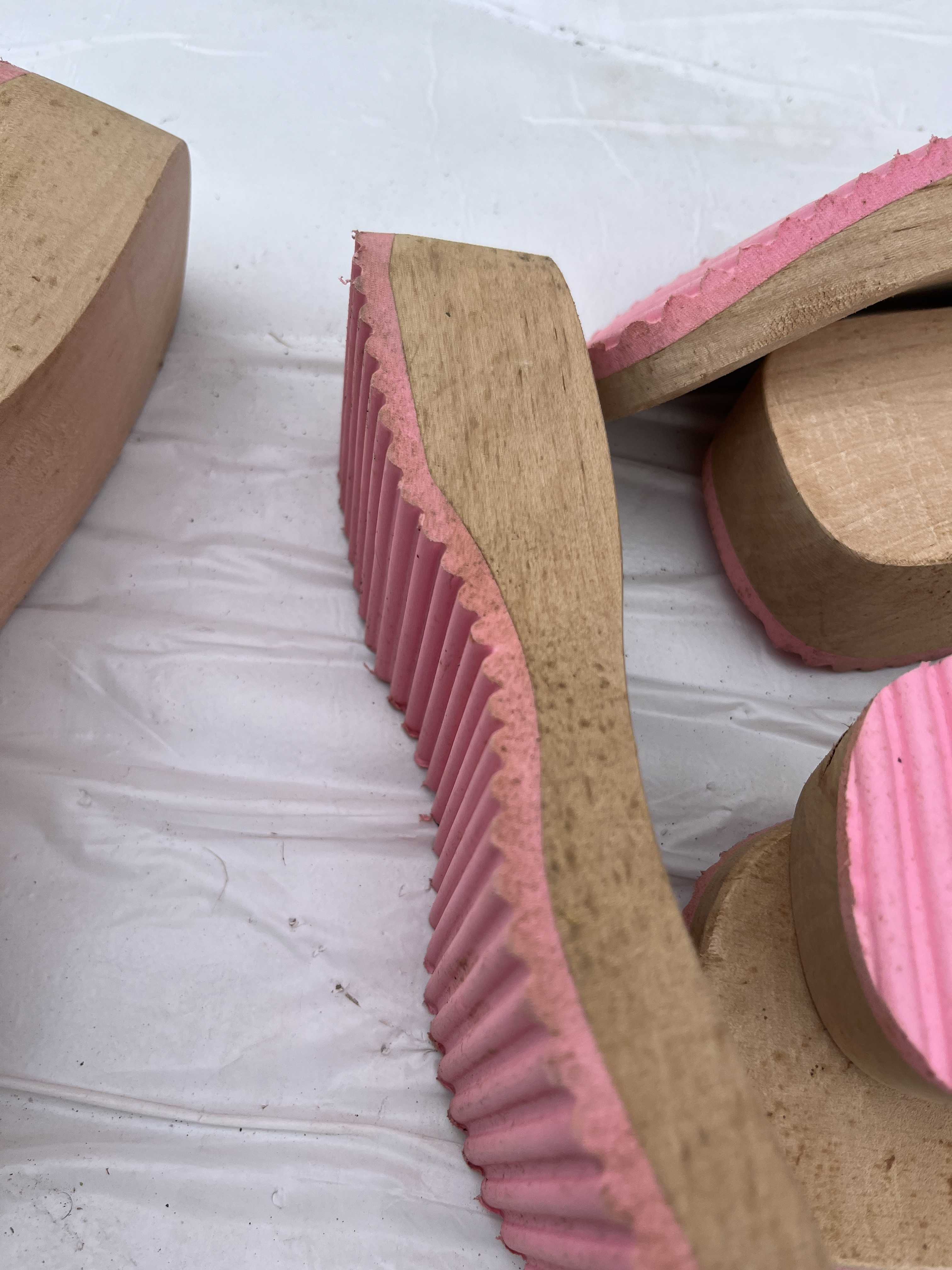 Stock fondi zoccoli donna bambino – KG. 150  in vendita - foto 11